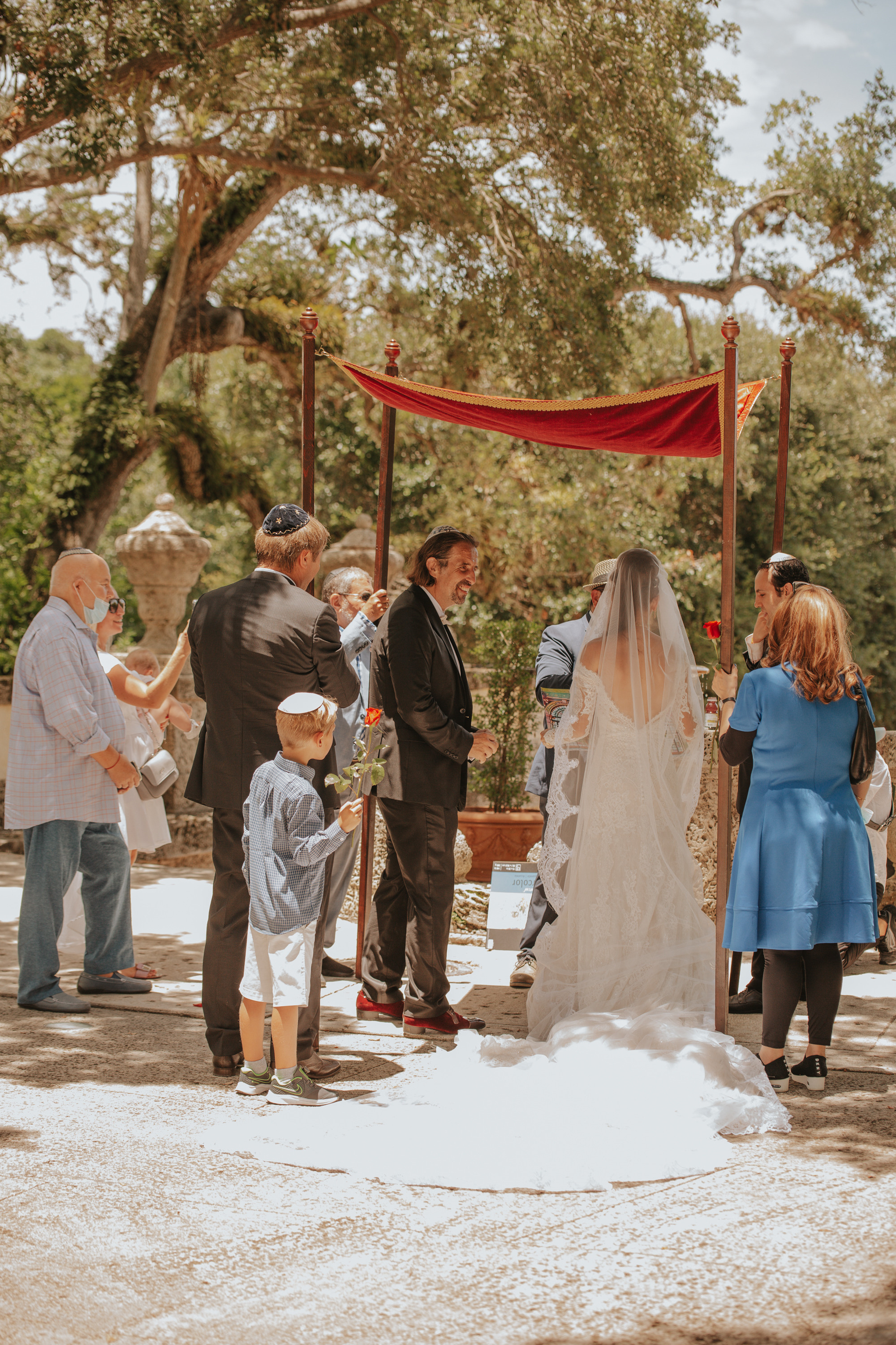JEWISH WEDDING IN VILLA VIZCAYA. My name is Kate and I am family and wedding photographer