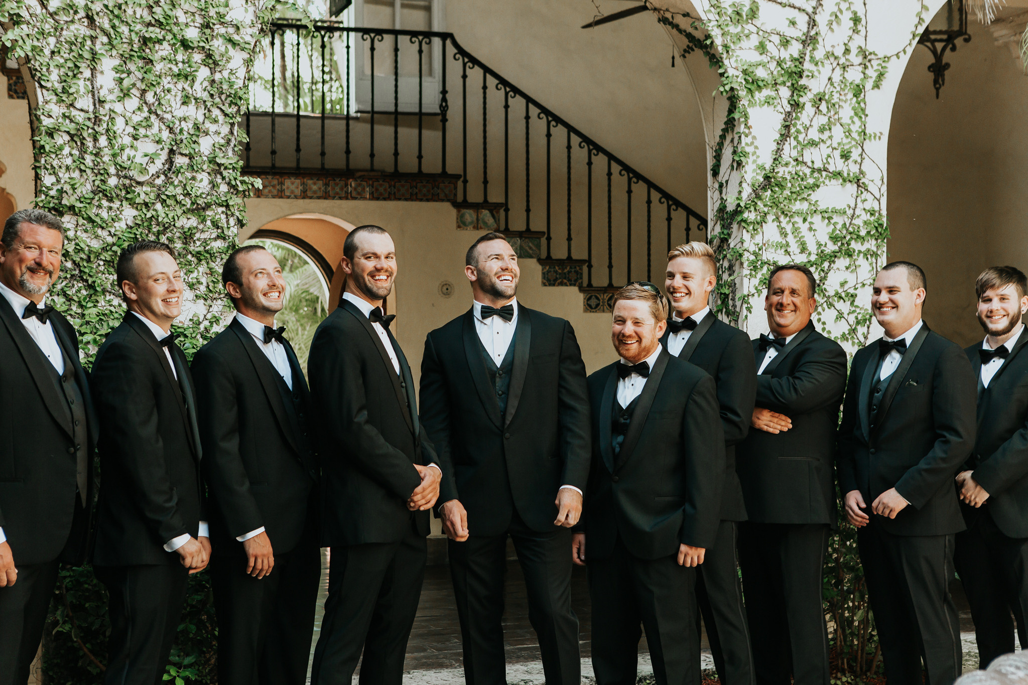 Beautiful wedding in Villa Woodbine. My name is Kate and I am family and wedding photographer