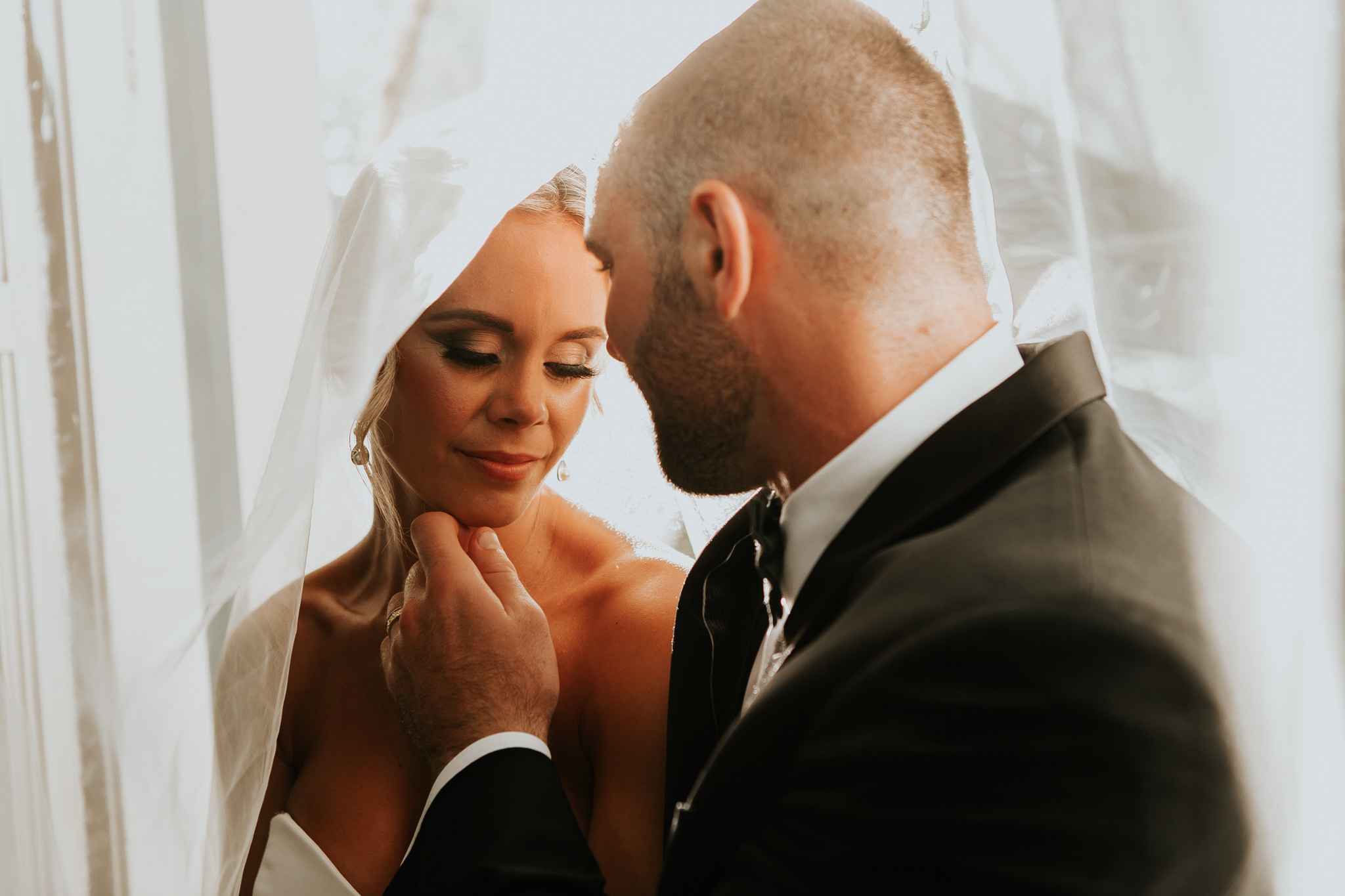 Beautiful wedding in Villa Woodbine. My name is Kate and I am family and wedding photographer