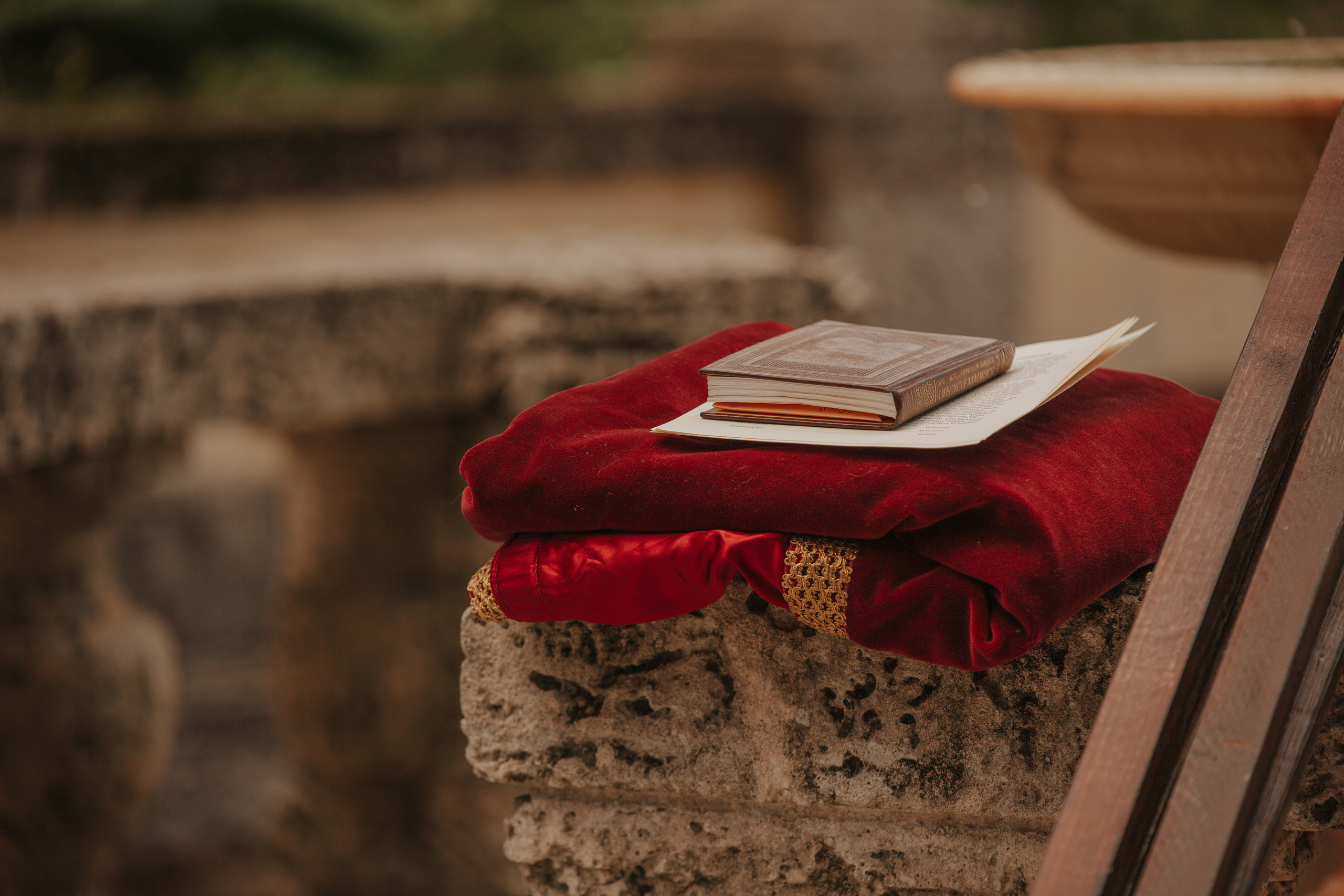 JEWISH WEDDING IN VILLA VIZCAYA. My name is Kate and I am family and wedding photographer