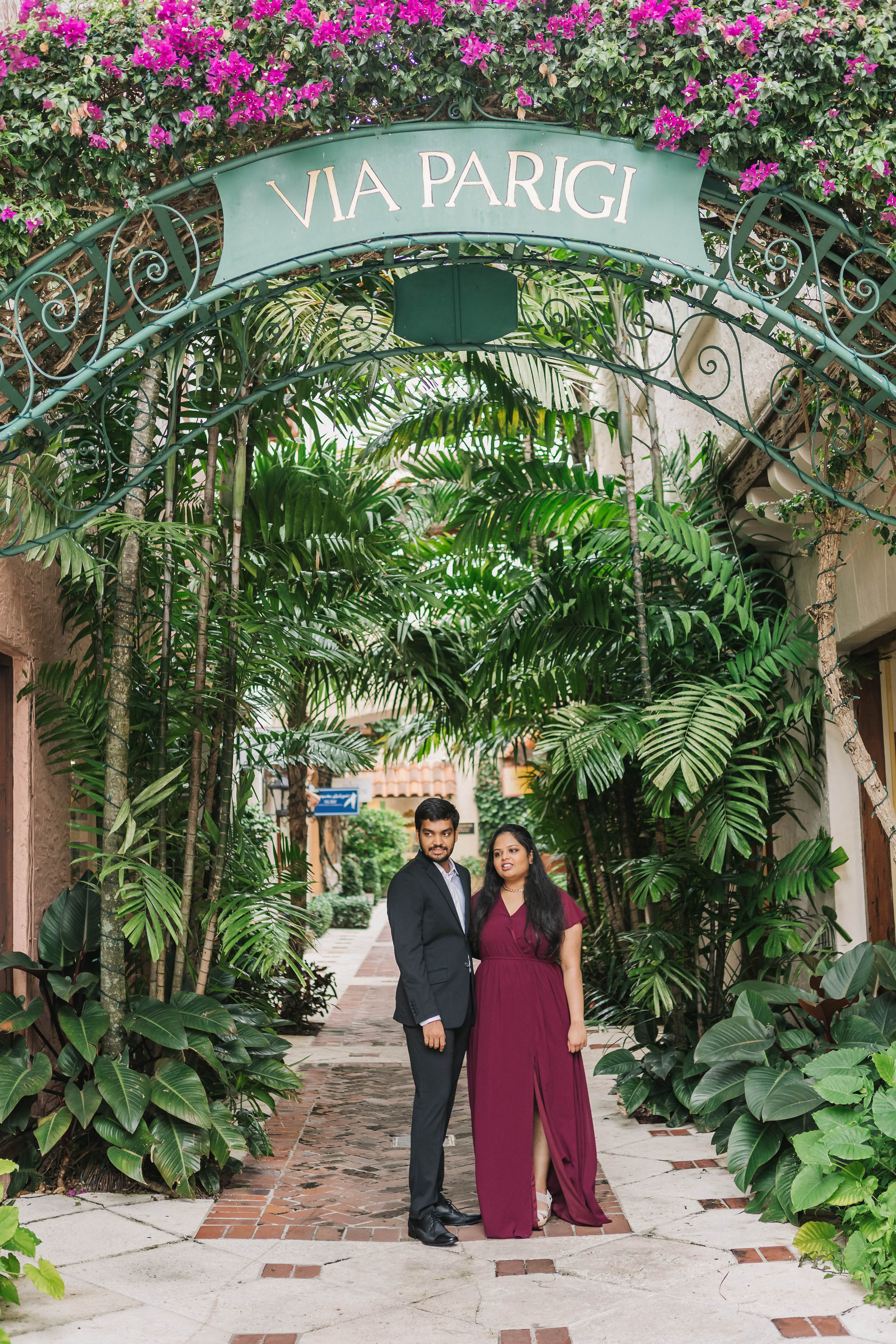 Engagement in Palm Beach Florida. My name is Kate and I am family and wedding photographer