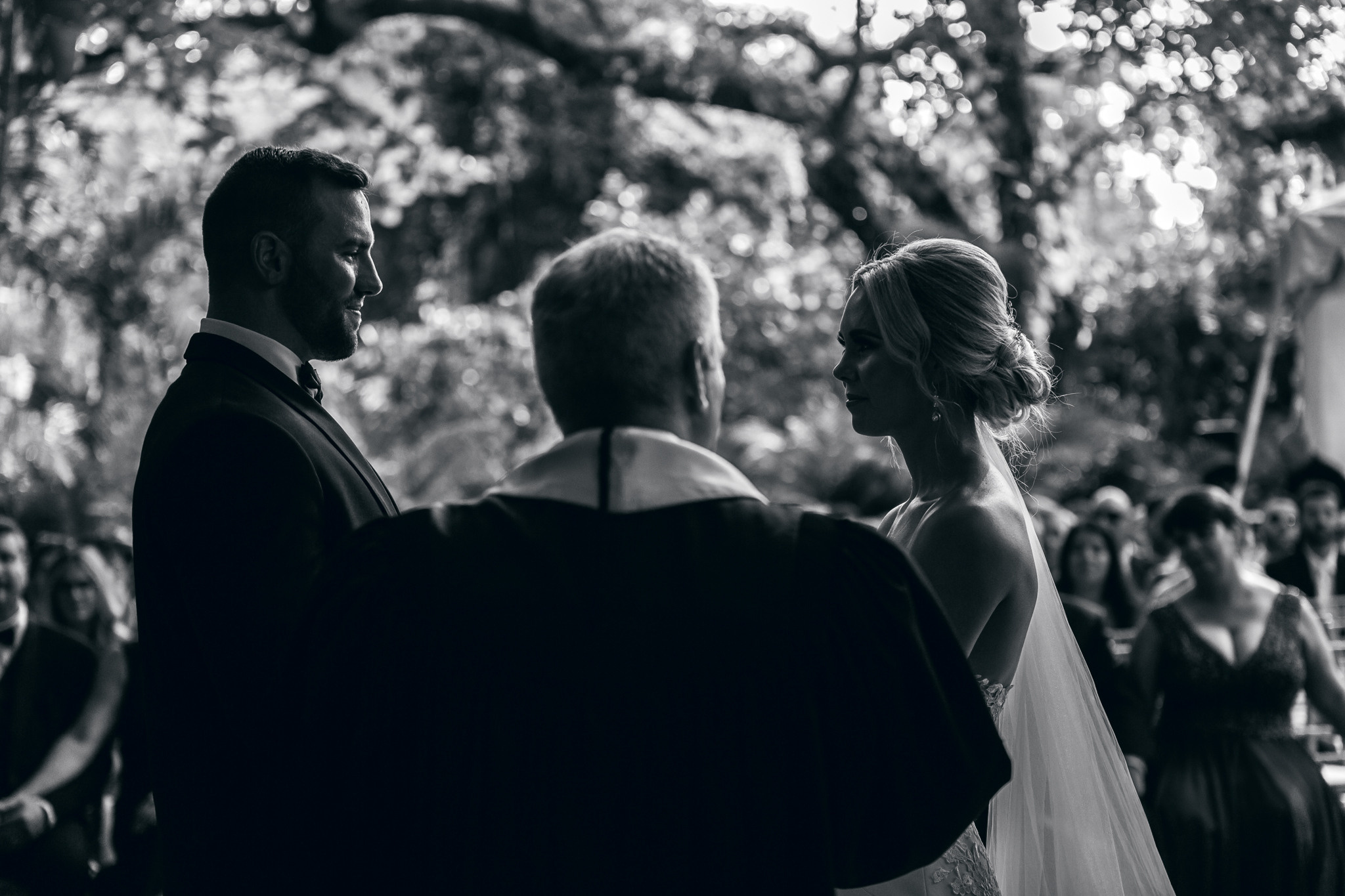 Beautiful wedding in Villa Woodbine. My name is Kate and I am family and wedding photographer