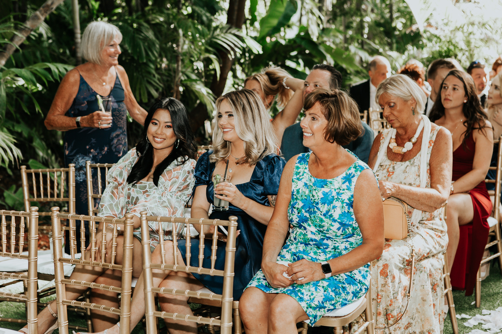 Beautiful wedding in Villa Woodbine. My name is Kate and I am family and wedding photographer