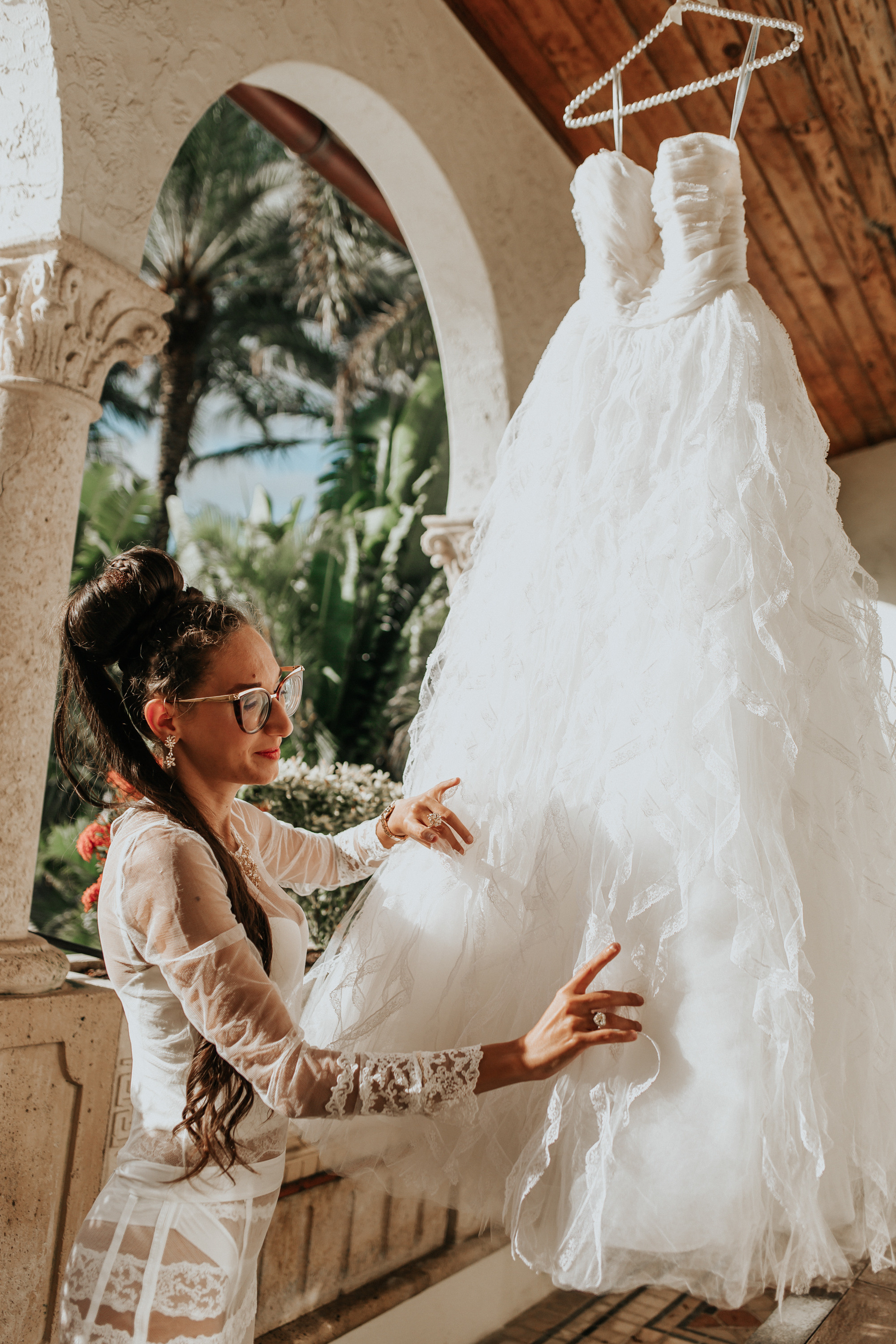 JEWISH WEDDING IN VILLA VIZCAYA. My name is Kate and I am family and wedding photographer