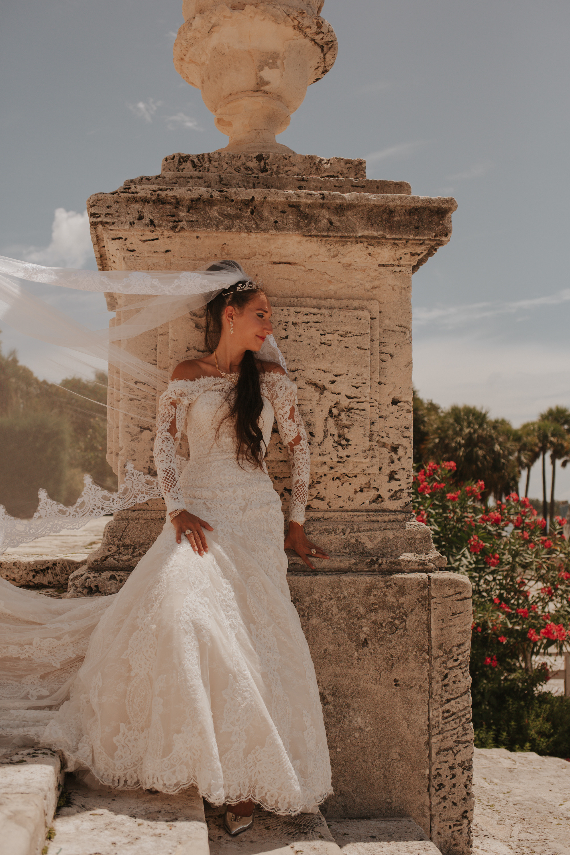 JEWISH WEDDING IN VILLA VIZCAYA. My name is Kate and I am family and wedding photographer
