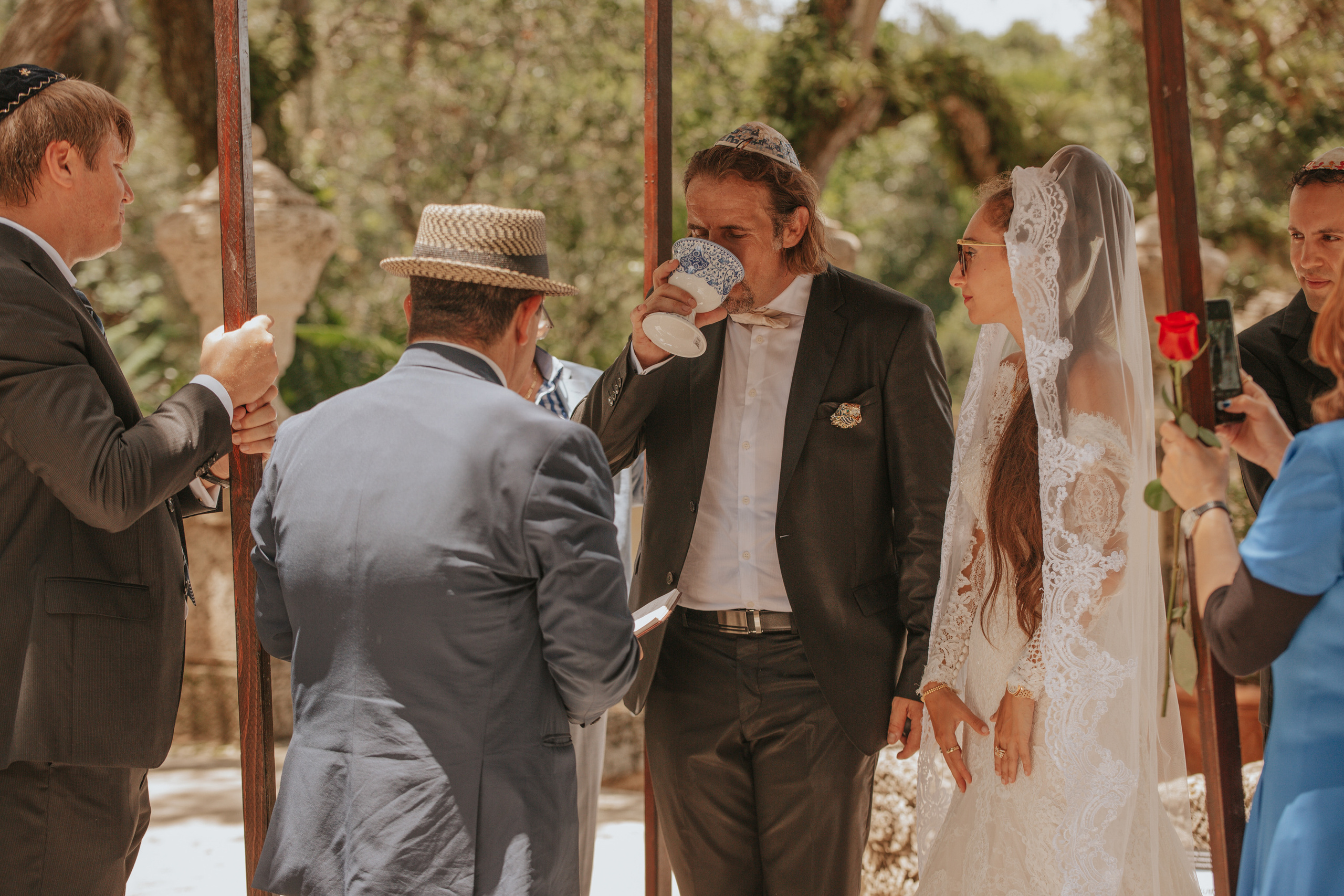 JEWISH WEDDING IN VILLA VIZCAYA. My name is Kate and I am family and wedding photographer