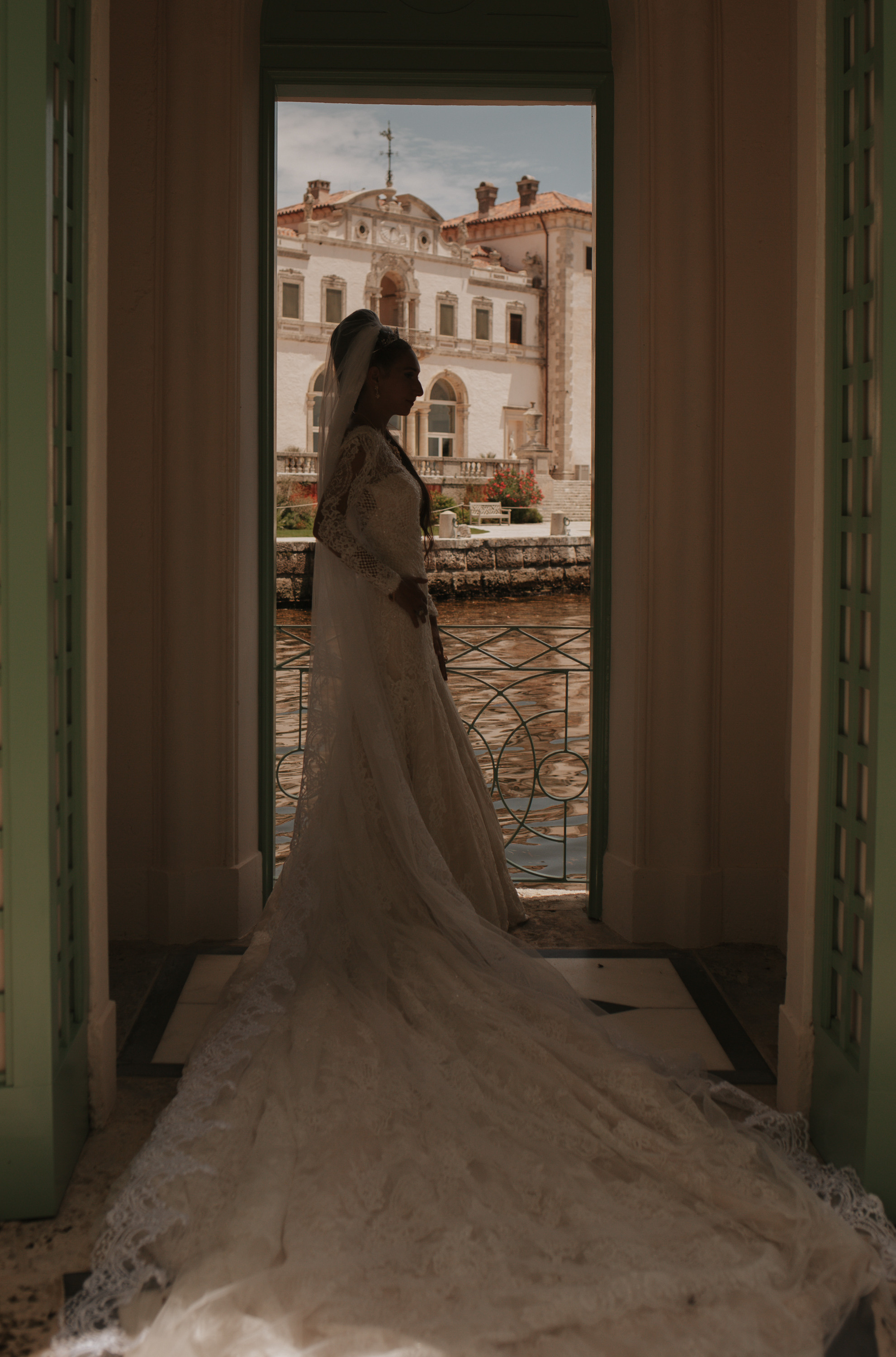 JEWISH WEDDING IN VILLA VIZCAYA. My name is Kate and I am family and wedding photographer