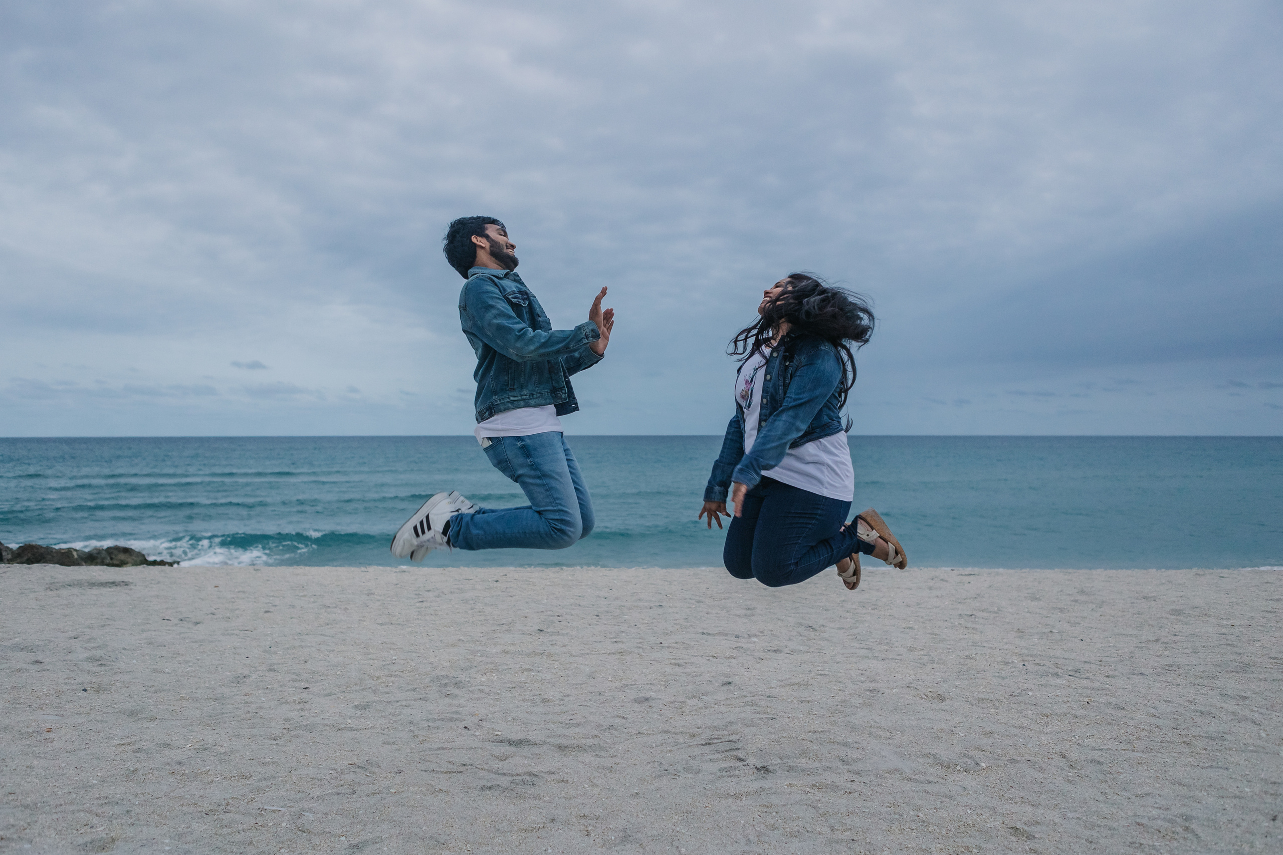 Engagement in Palm Beach Florida. My name is Kate and I am family and wedding photographer