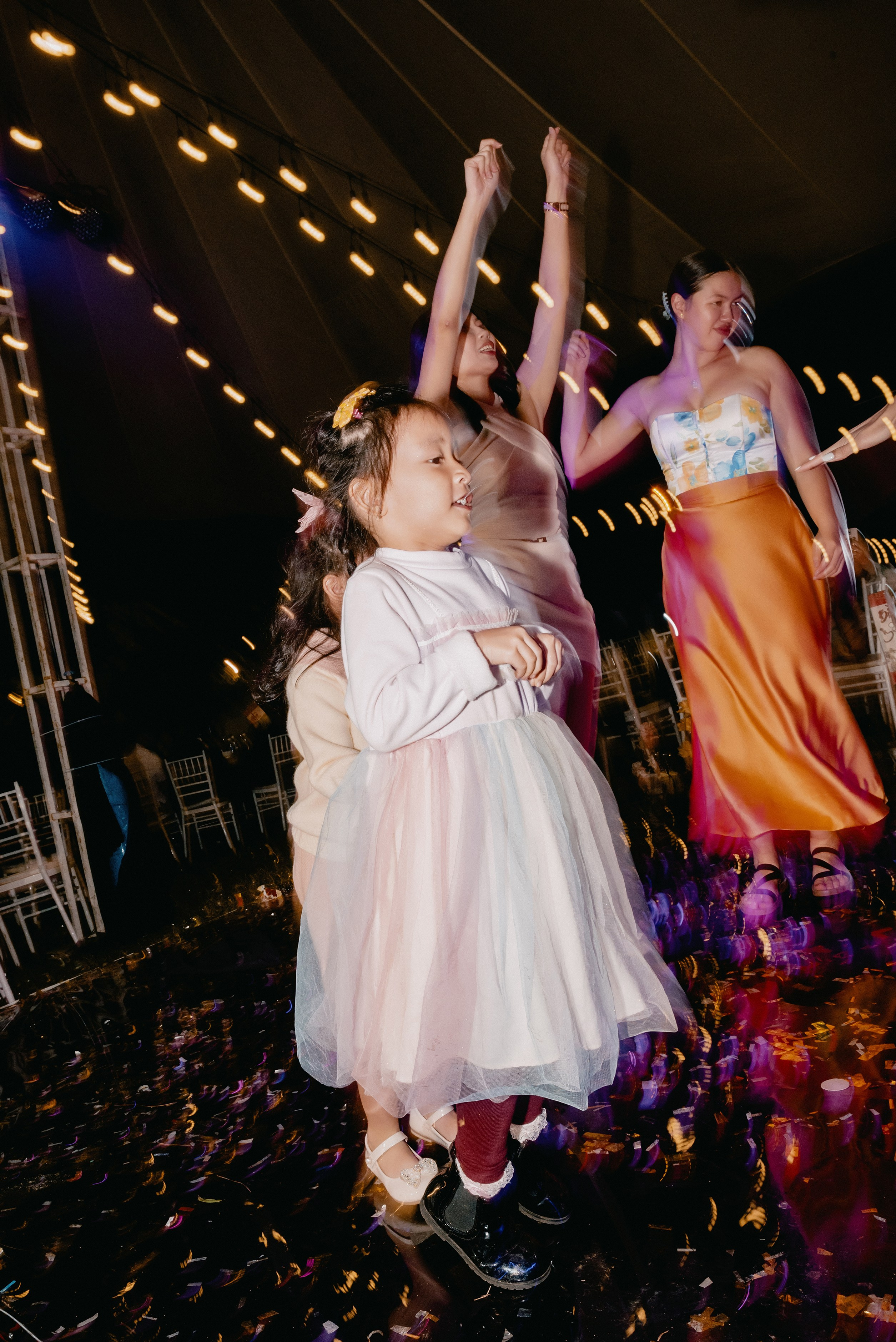 JESSE & MIMI / Destination wedding. Nhiếp ảnh gia đám cưới hàng đầu tại Thành Phố Hồ Chí Minh