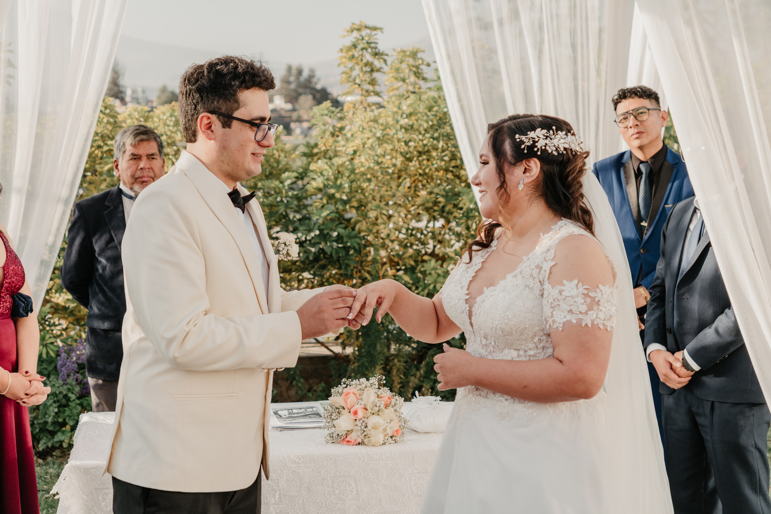VANIA + LUIS BODA CIVIL. Studio KVTA | Fotografía y Video de Bodas en Arequipa