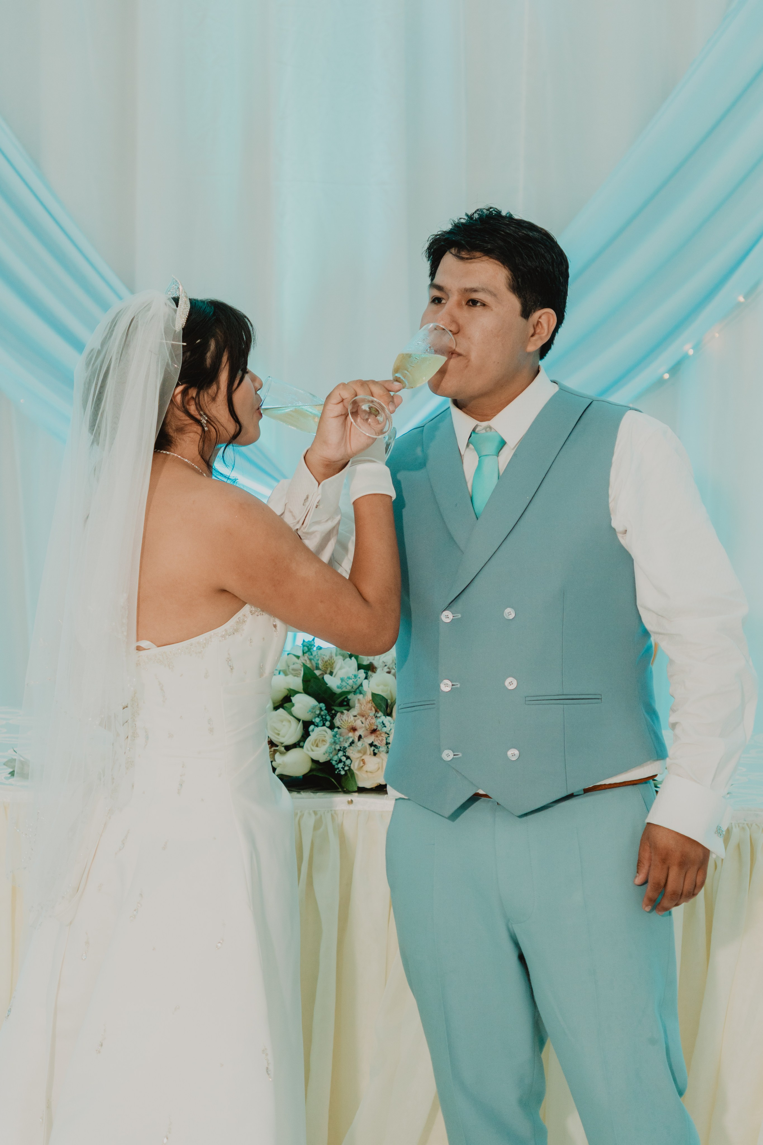 STEISY + EMMANUEL | BODA RELIGIOSA. Studio KVTA | Fotografía y Video de Bodas en Arequipa
