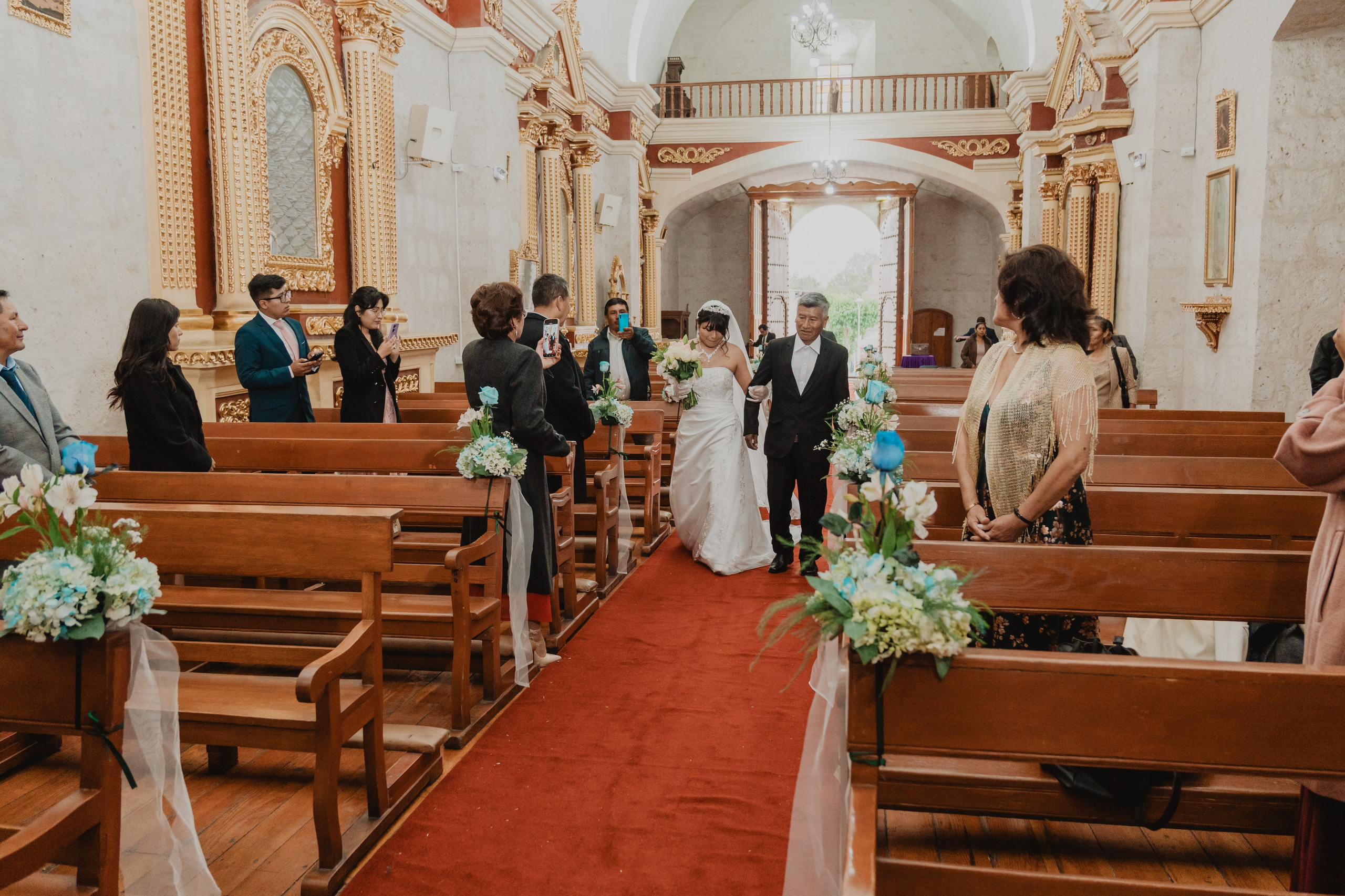 STEISY + EMMANUEL | BODA RELIGIOSA. Studio KVTA | Fotografía y Video de Bodas en Arequipa