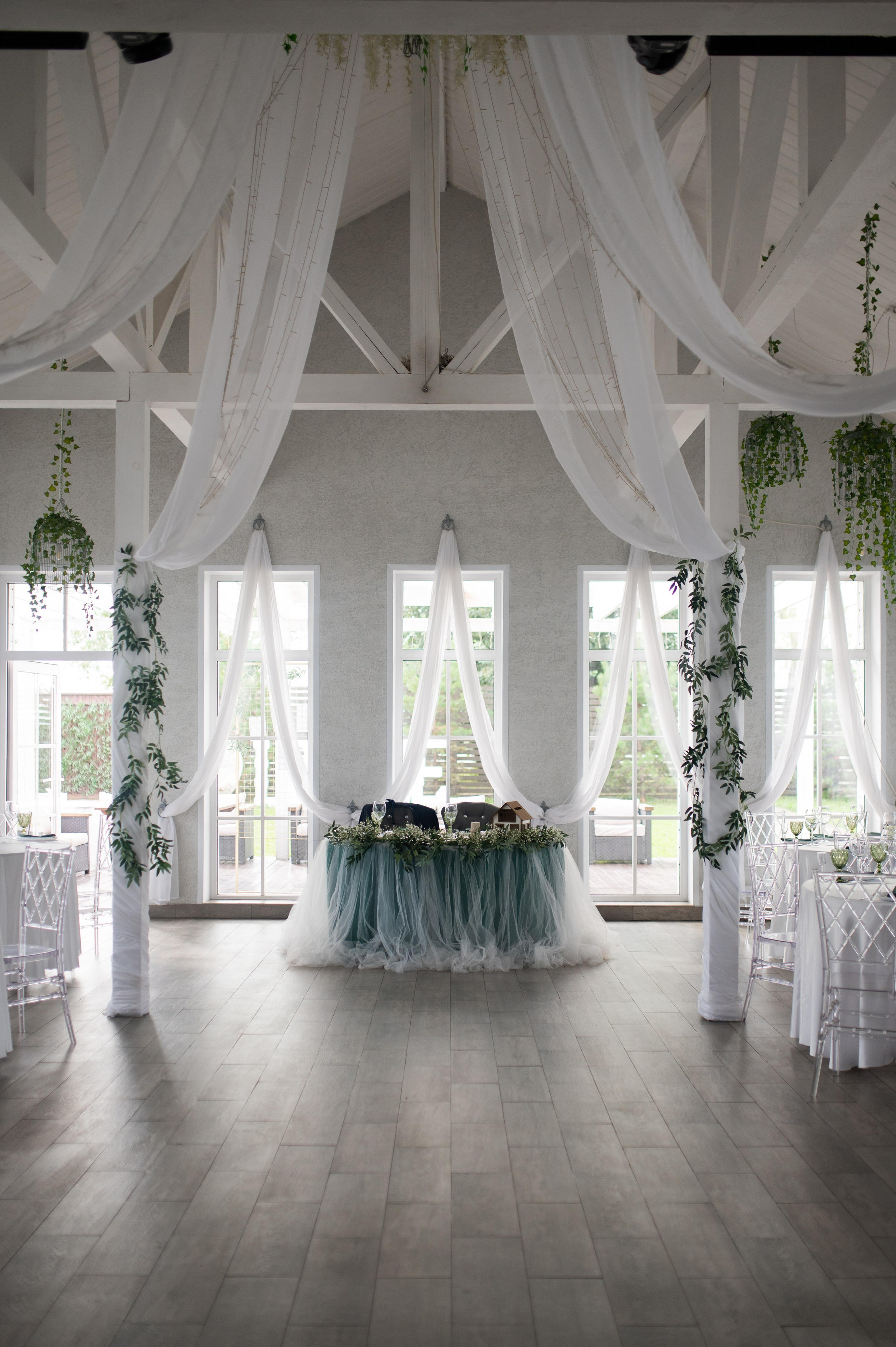 Together is better. Wedding and commercial photographer