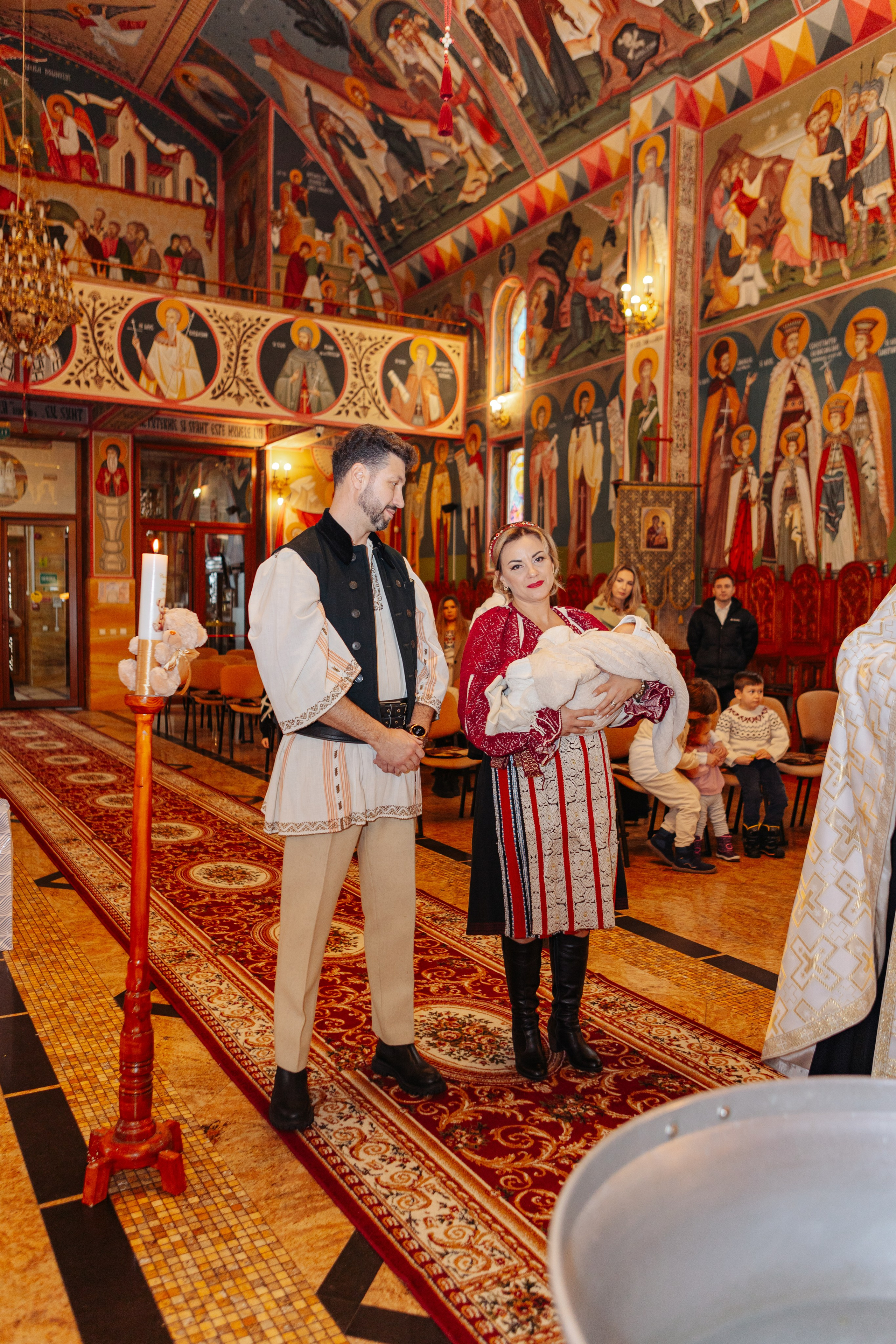 Botezul micuțului Matteo. Cristina Andronache fotograf Brașov fotograf de familie fotograf de nunta Brașov