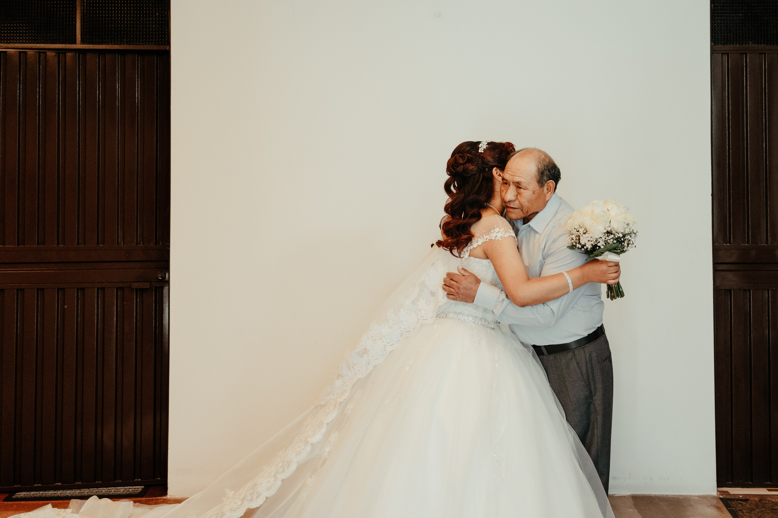 VANESSA + FRANKLIN BODA RELIGIOSA. Studio KVTA | Fotografía y Video de Bodas en Arequipa