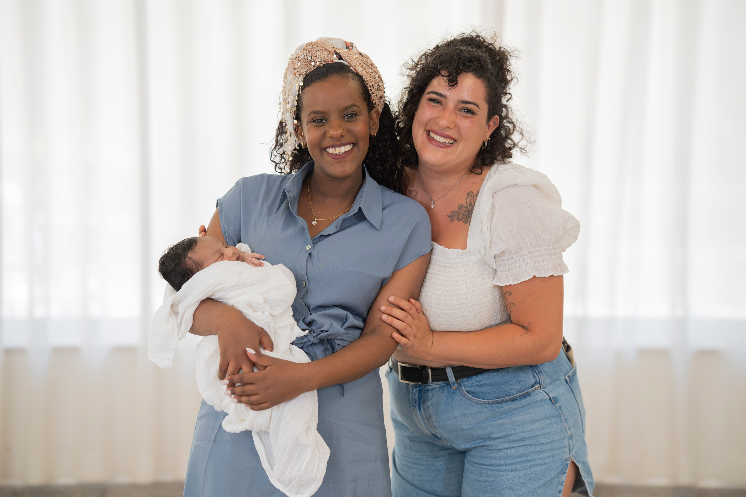 משפחת סלומון. יוסף מזרחי צילום חתונה, ברית וזוגיות. צלם מקצועי שאוהב להוציא אתכם הכי יפים ברגעים הכי מרגשים