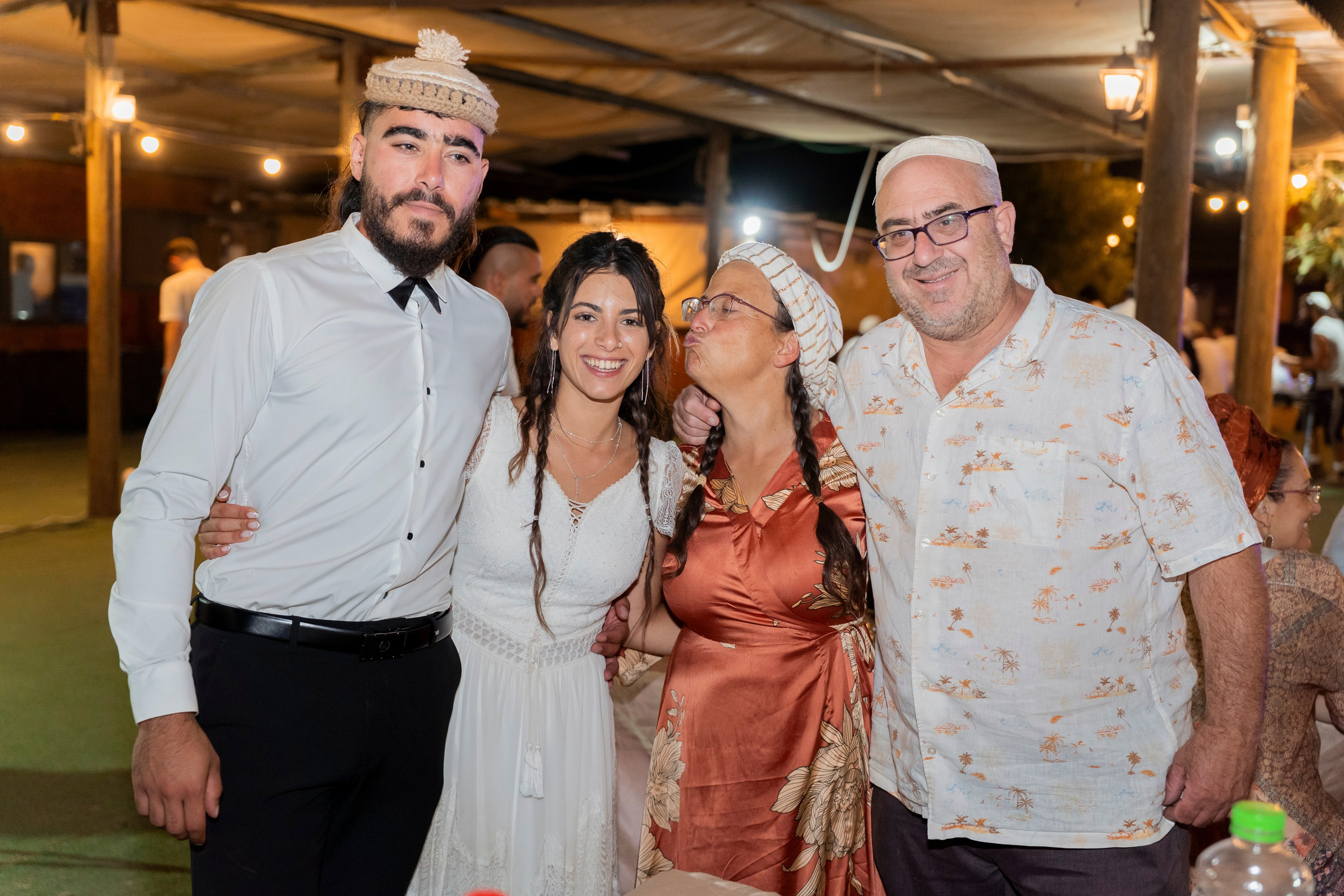 אביה ואחיה. יוסף מזרחי צילום חתונה, ברית וזוגיות. צלם מקצועי שאוהב להוציא אתכם הכי יפים ברגעים הכי מרגשים