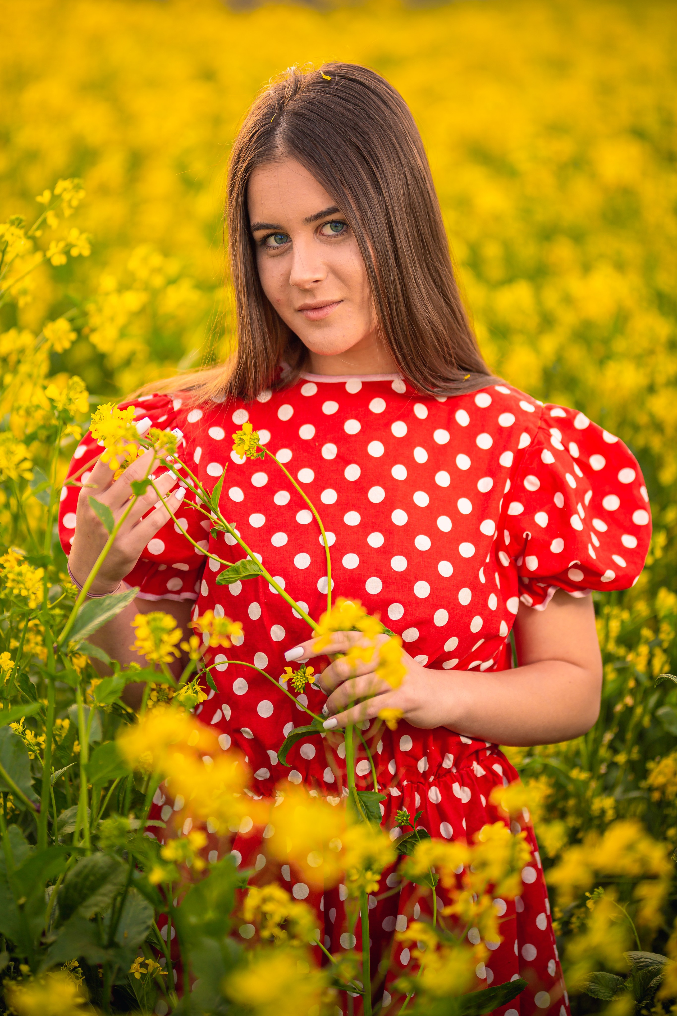 Sedinte. Lucian Dedeu — Fotograf de nuntă și eveniment