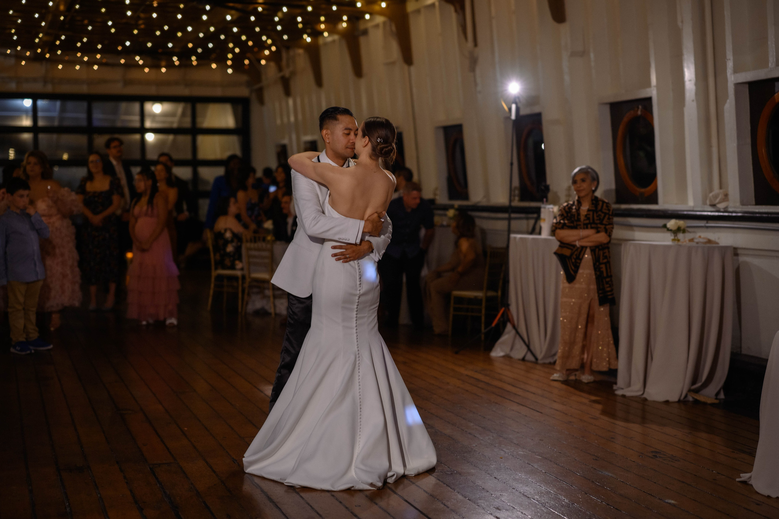 Kevin & Katie. Wedding & portrait photography in the Seattle Area. Helen Michelle photographer