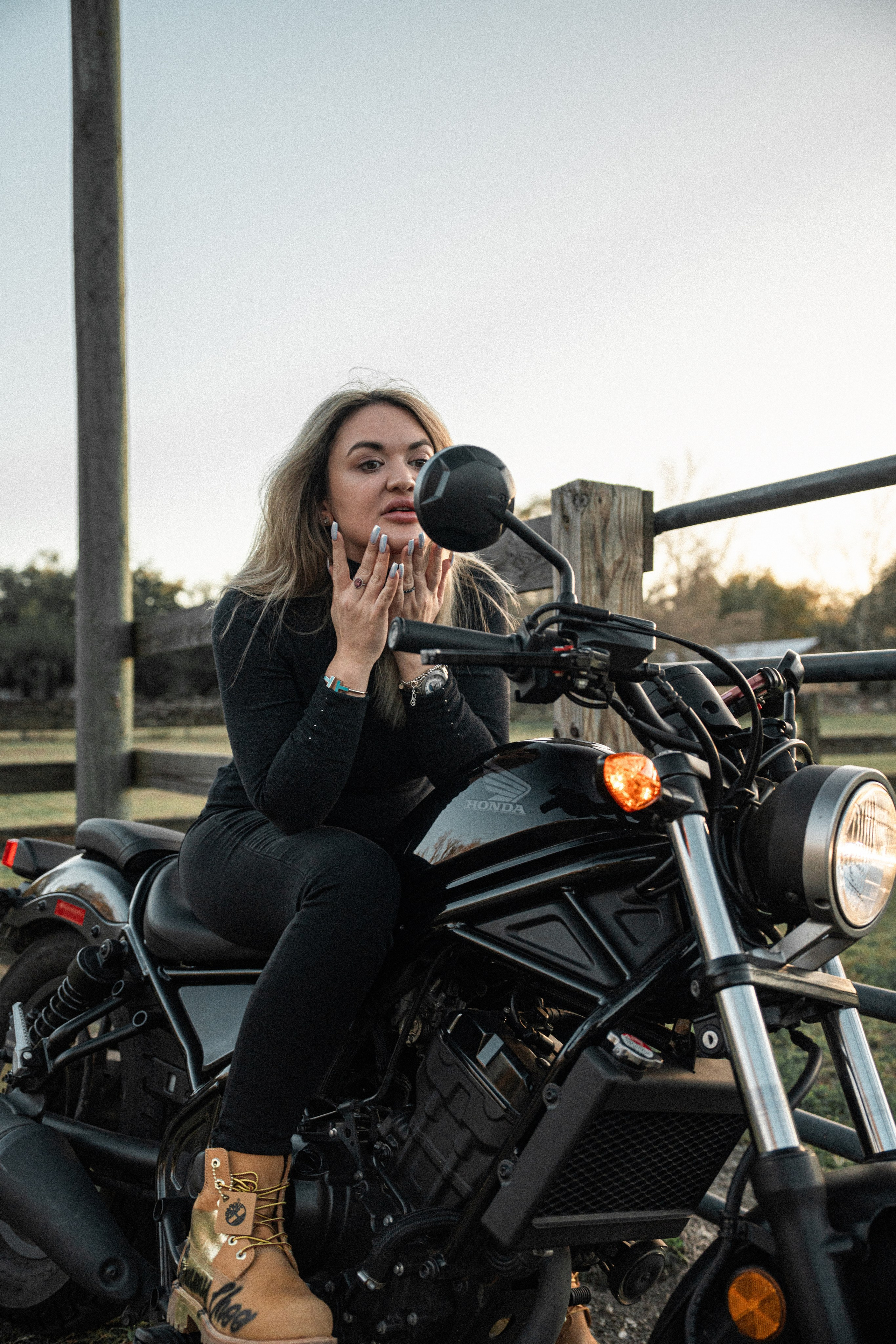 Anna on a Bike. Welcome to my video and photo world!