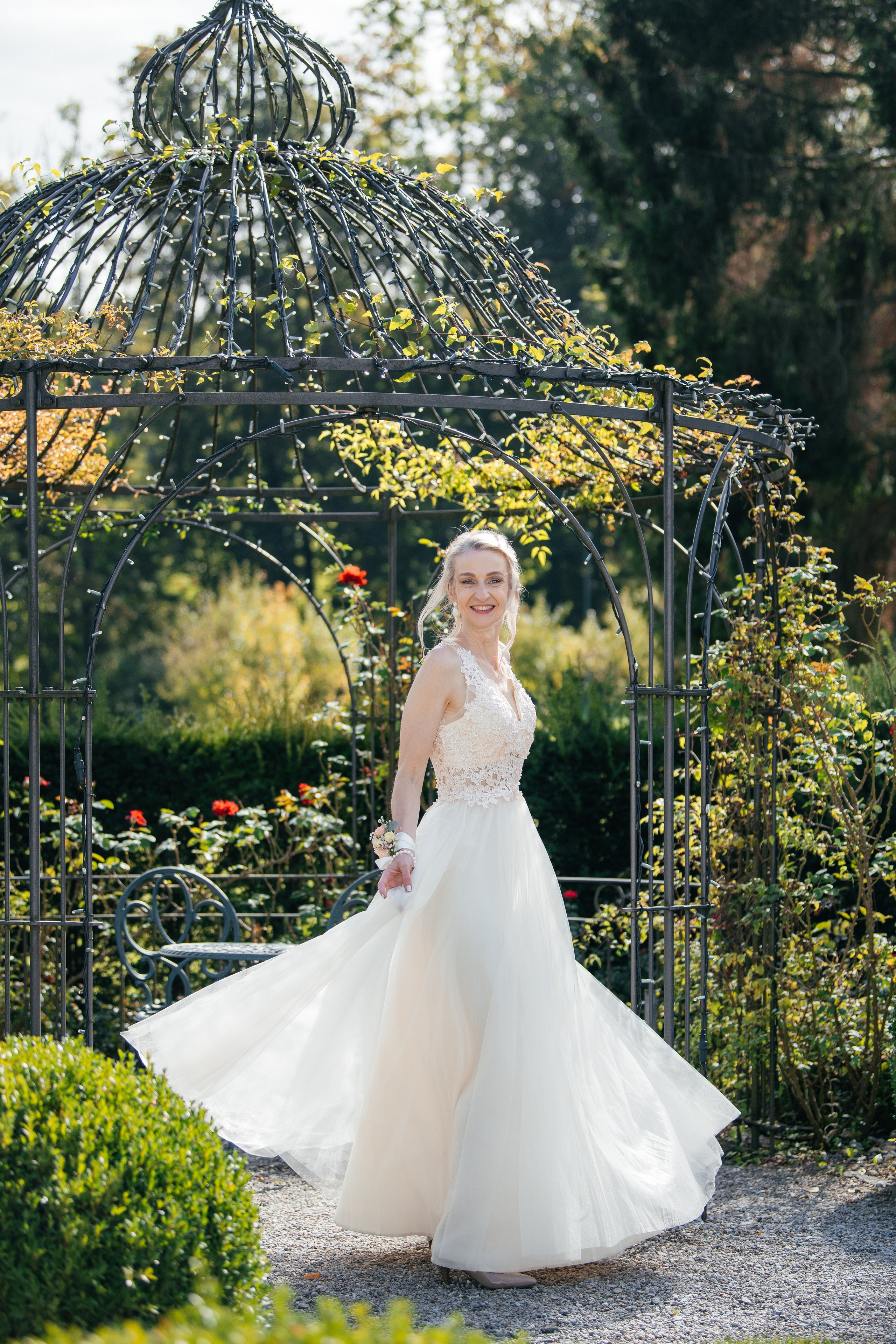 FLORENCE & JAMAL Dübendorf, Switzerland. I am Elena Altendorfer. Wedding photographer in Zurich and Switzerland