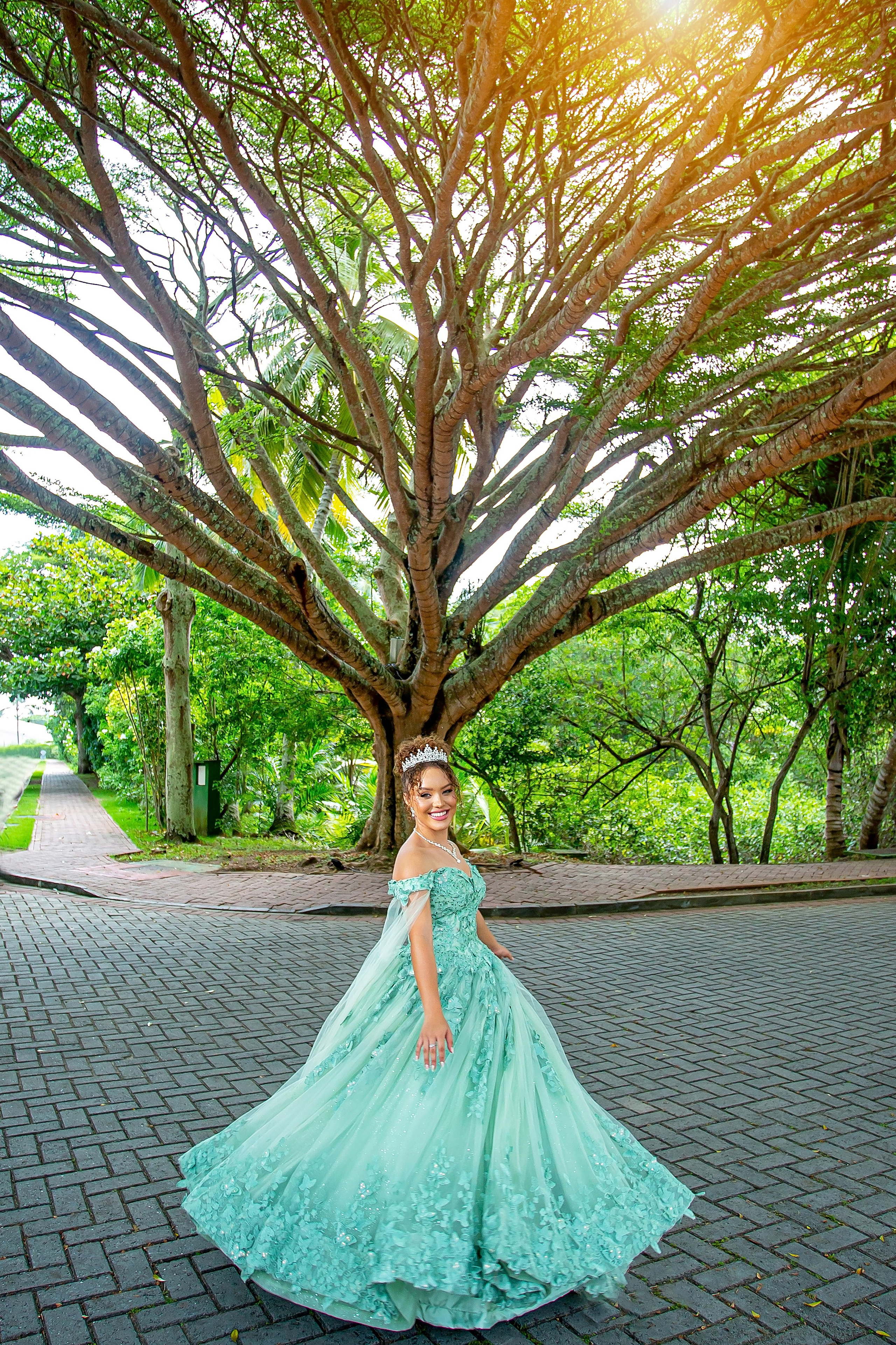 Ensaio Sarah XV Anos. Flavio Nunes Fotografia (Fotografo especializado em Fotografia de 15 Anos e Ensaios)