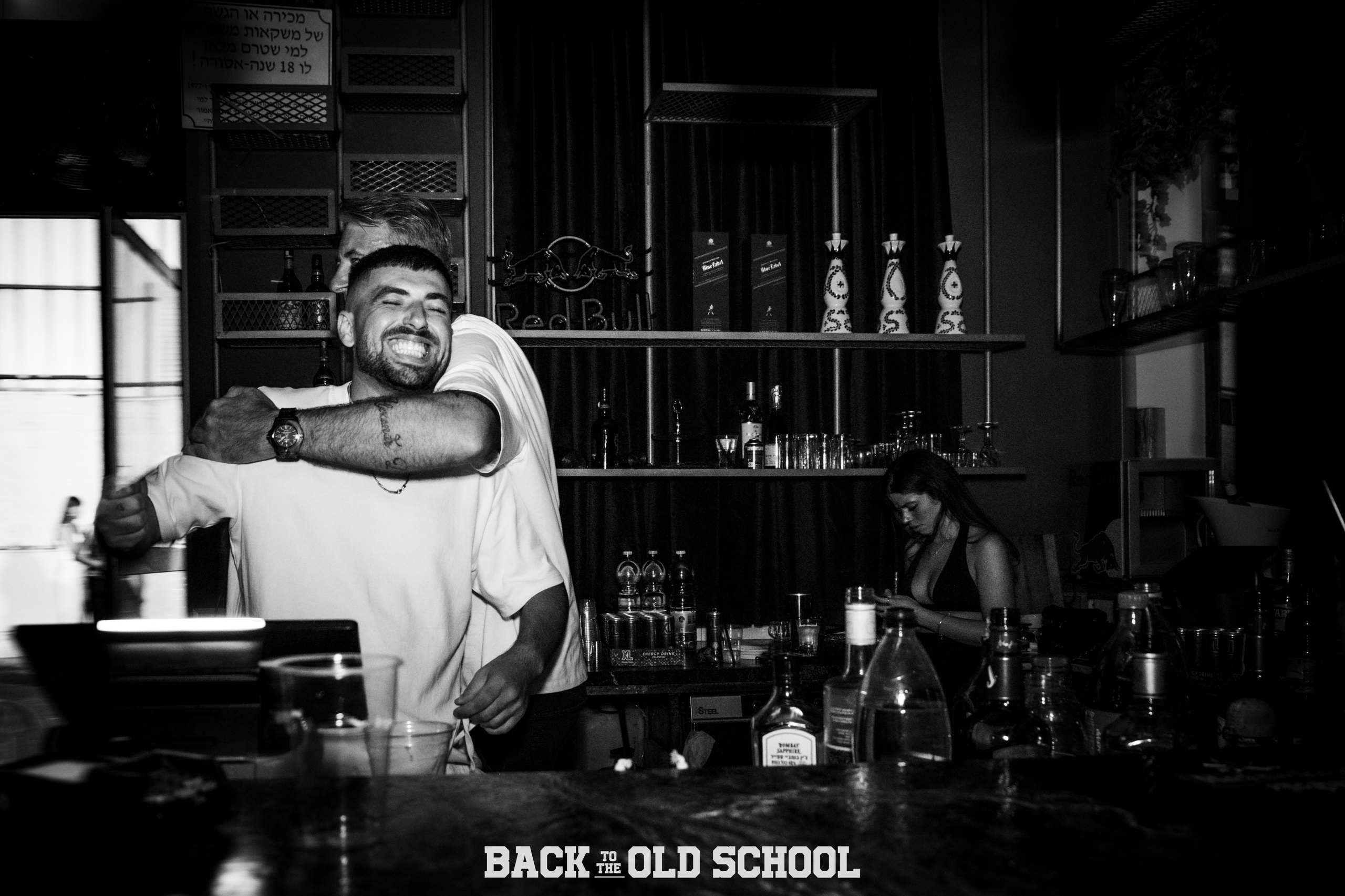 Back to the old school. Middle East Photo Agency — Photography & Event Magnets — סוכנות צילום והדפסת מגנטים לאירועים