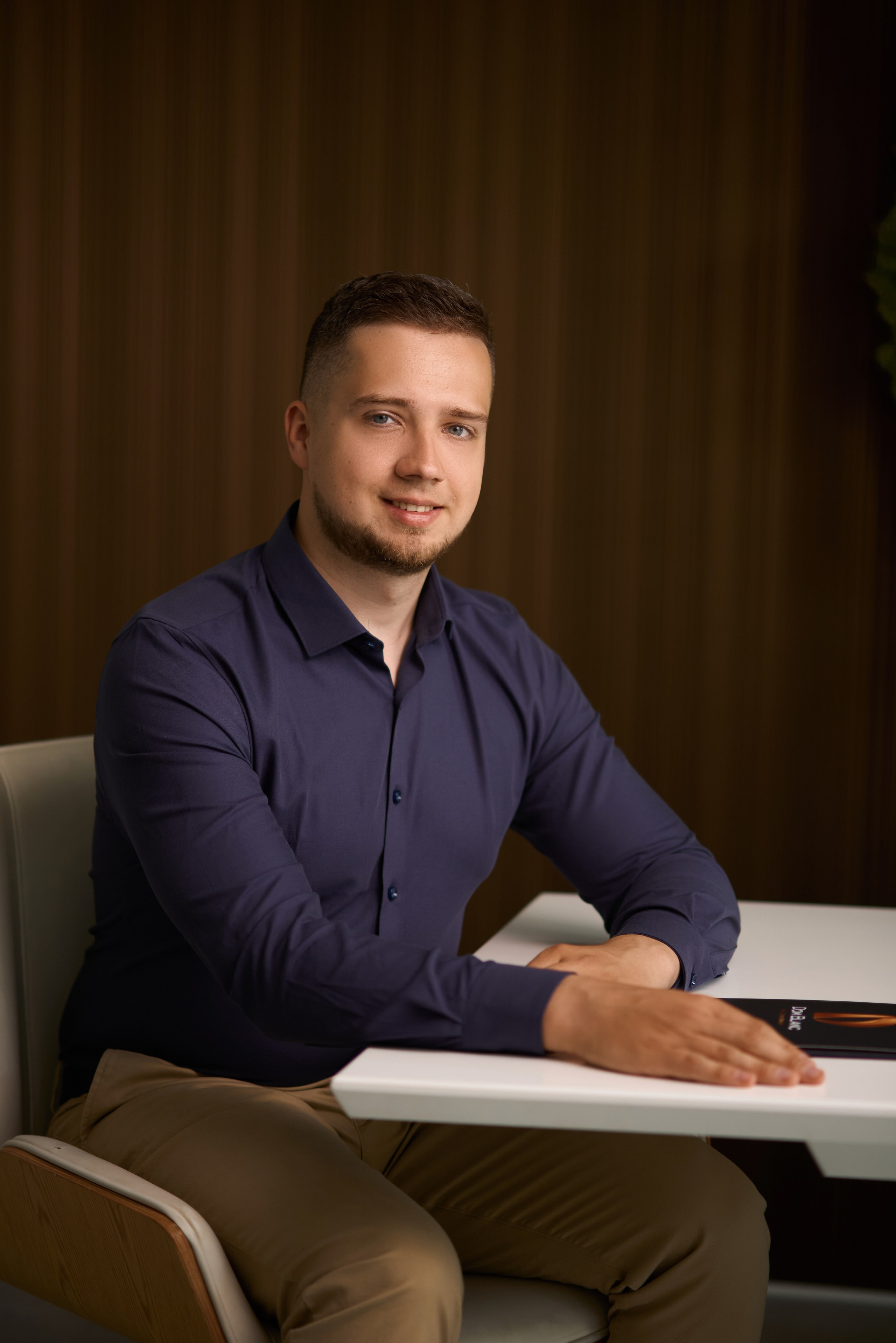 Reklamowa sesja zdjęciowa dla agencji nieruchomości Zlota 44 – Fotografia reklamowa w Warszawie. Portrait & Fashion Photographer | Сannes, Paris, Monaco, Dubai, Kyiv — - Alisa Postnykova