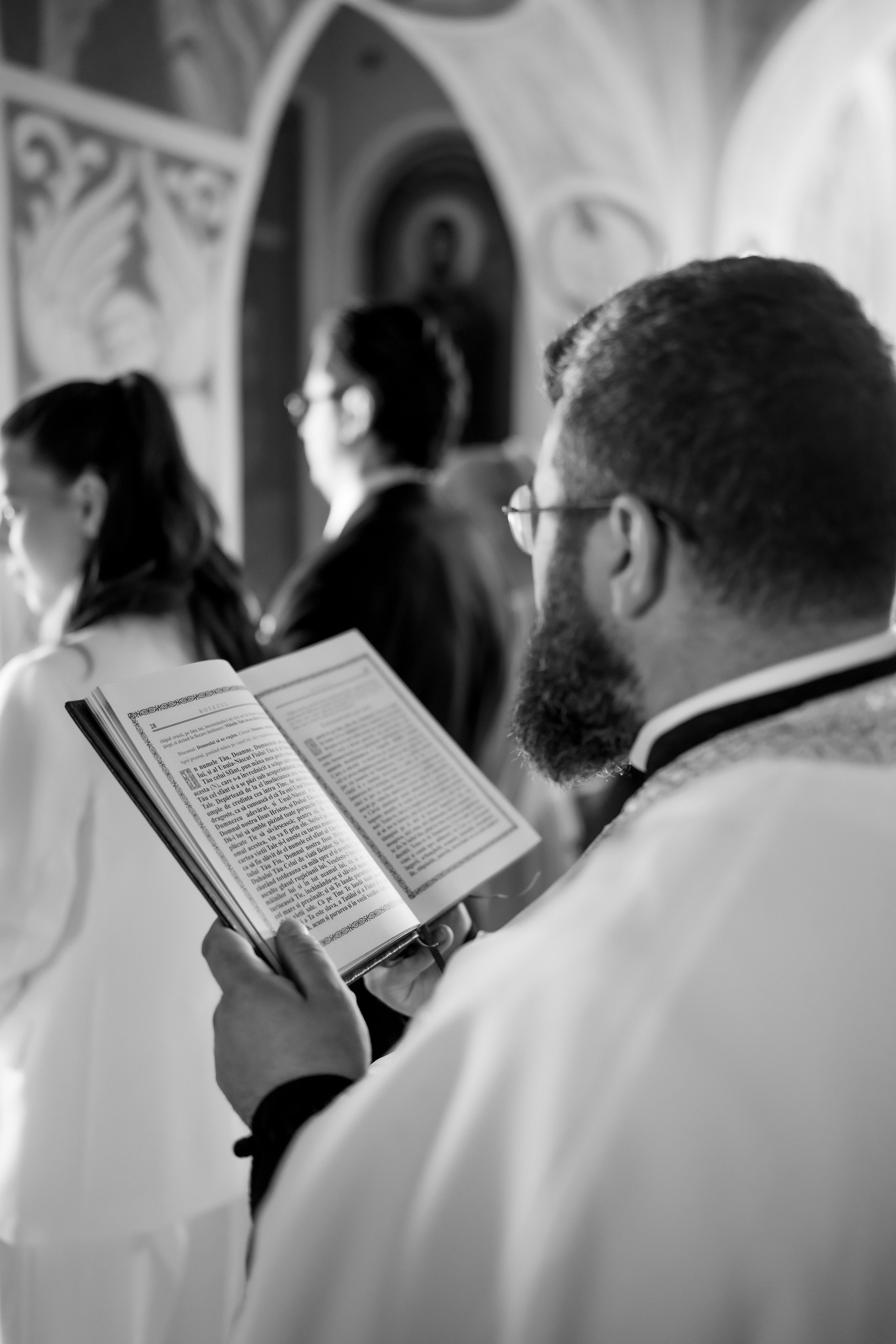 Ilinca. Mark Fazakas — Wedding Photographer