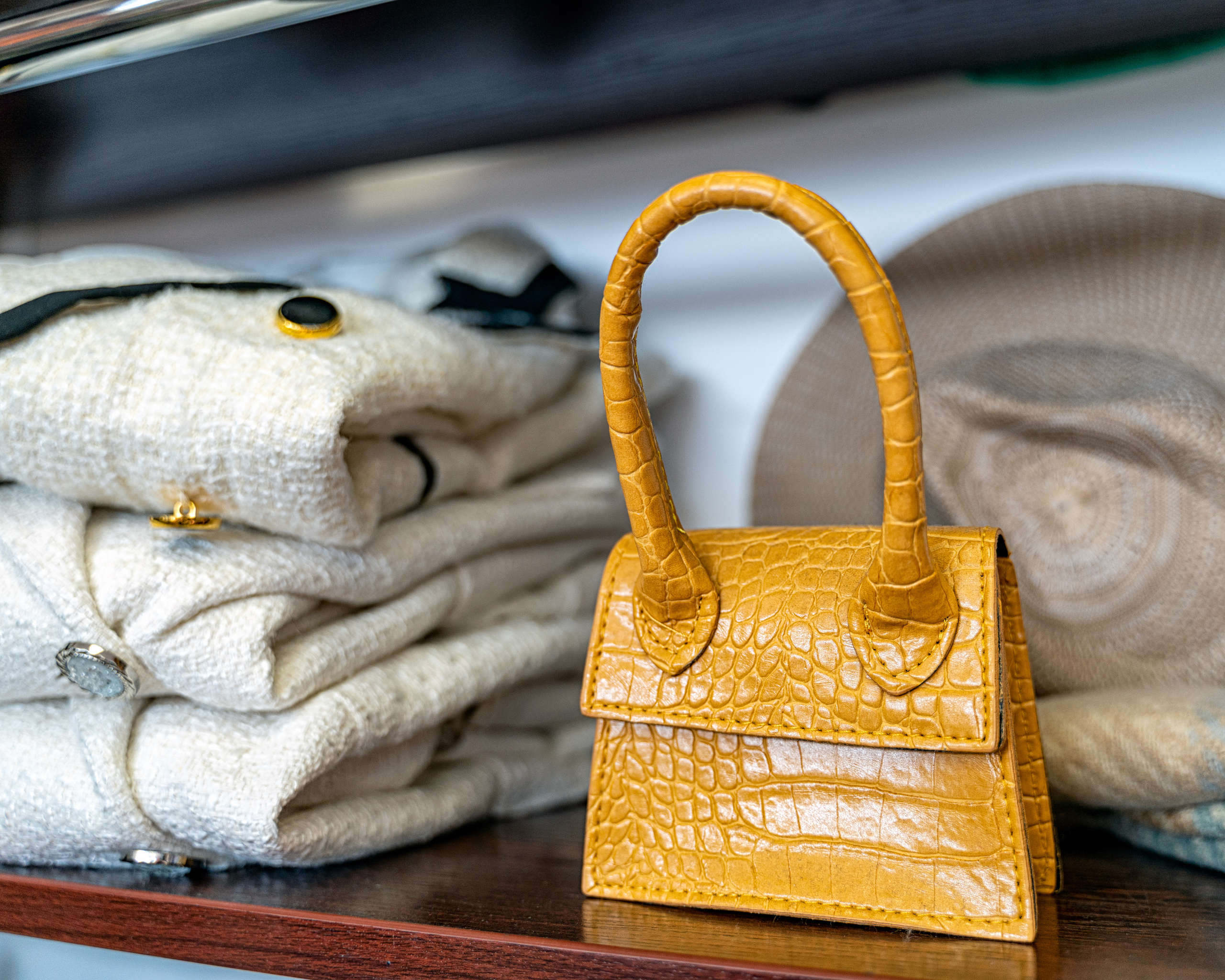 Магазин FASHION HOUSE. Професионален фотограф в Пловдив и областта