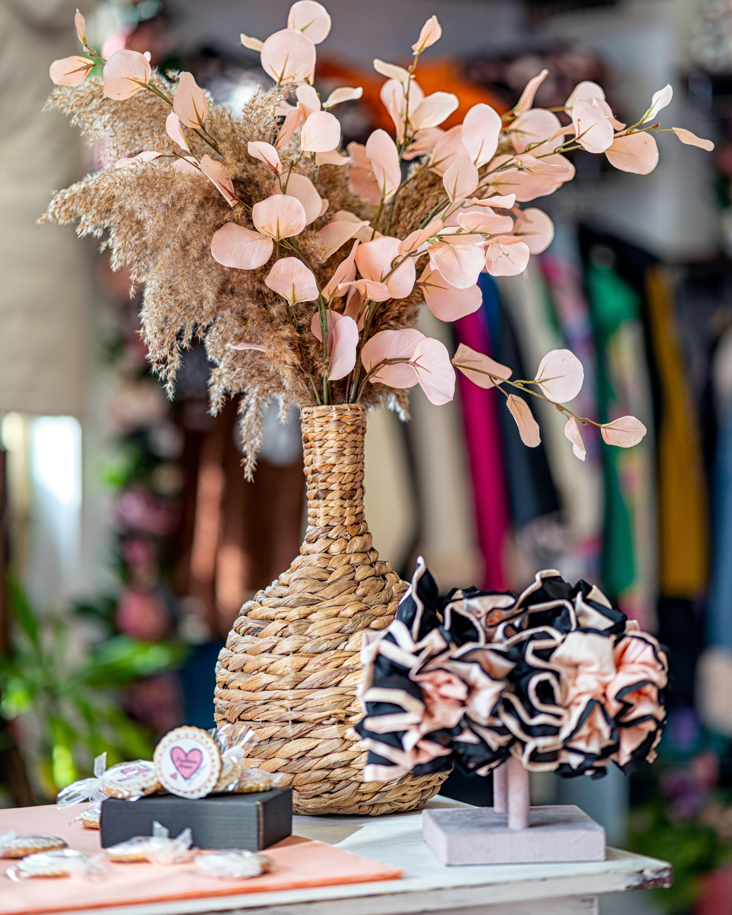 Магазин FASHION HOUSE. Професионален фотограф в Пловдив и областта