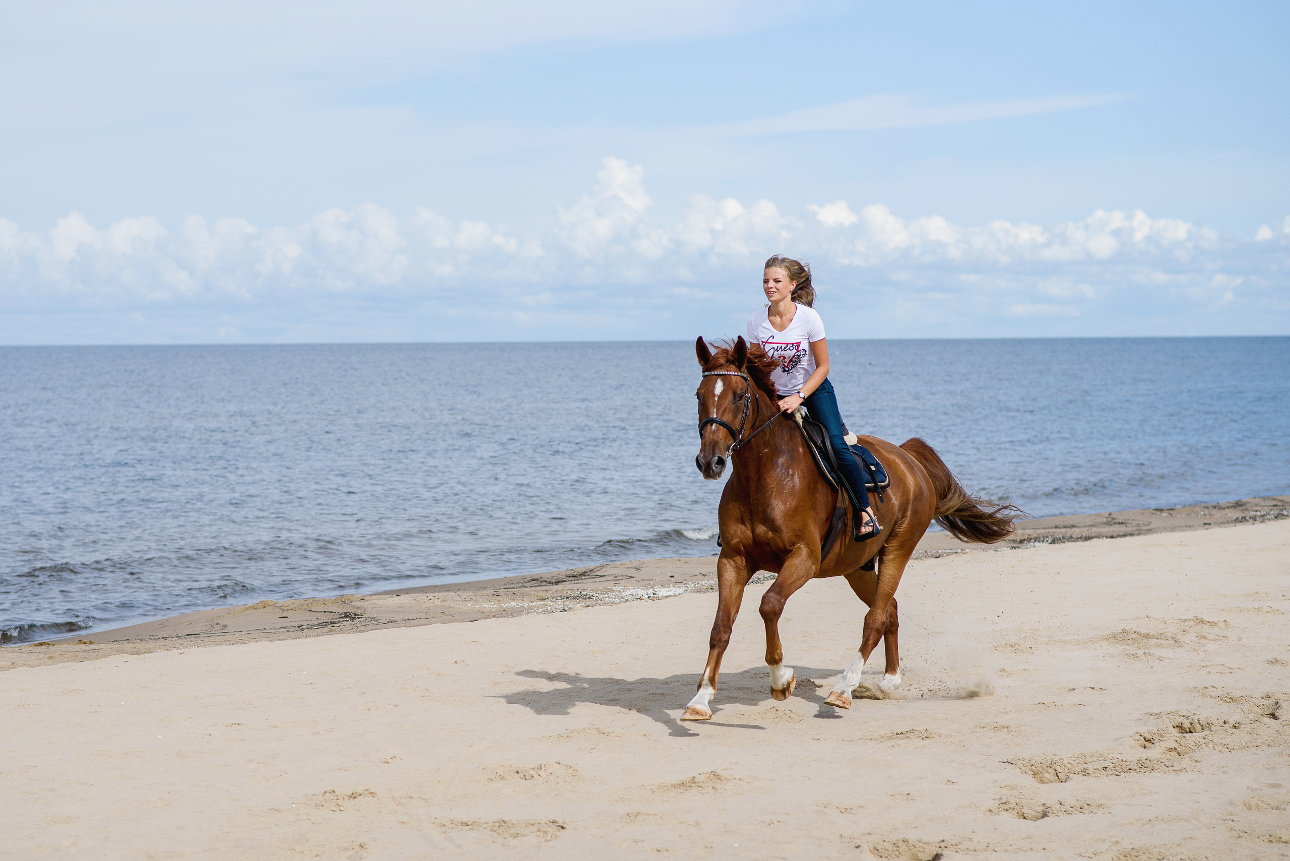 Ģimenes pastaiga. Kāzu un ģimenes fotogrāfs Rīgā Sergejs Getņikovs