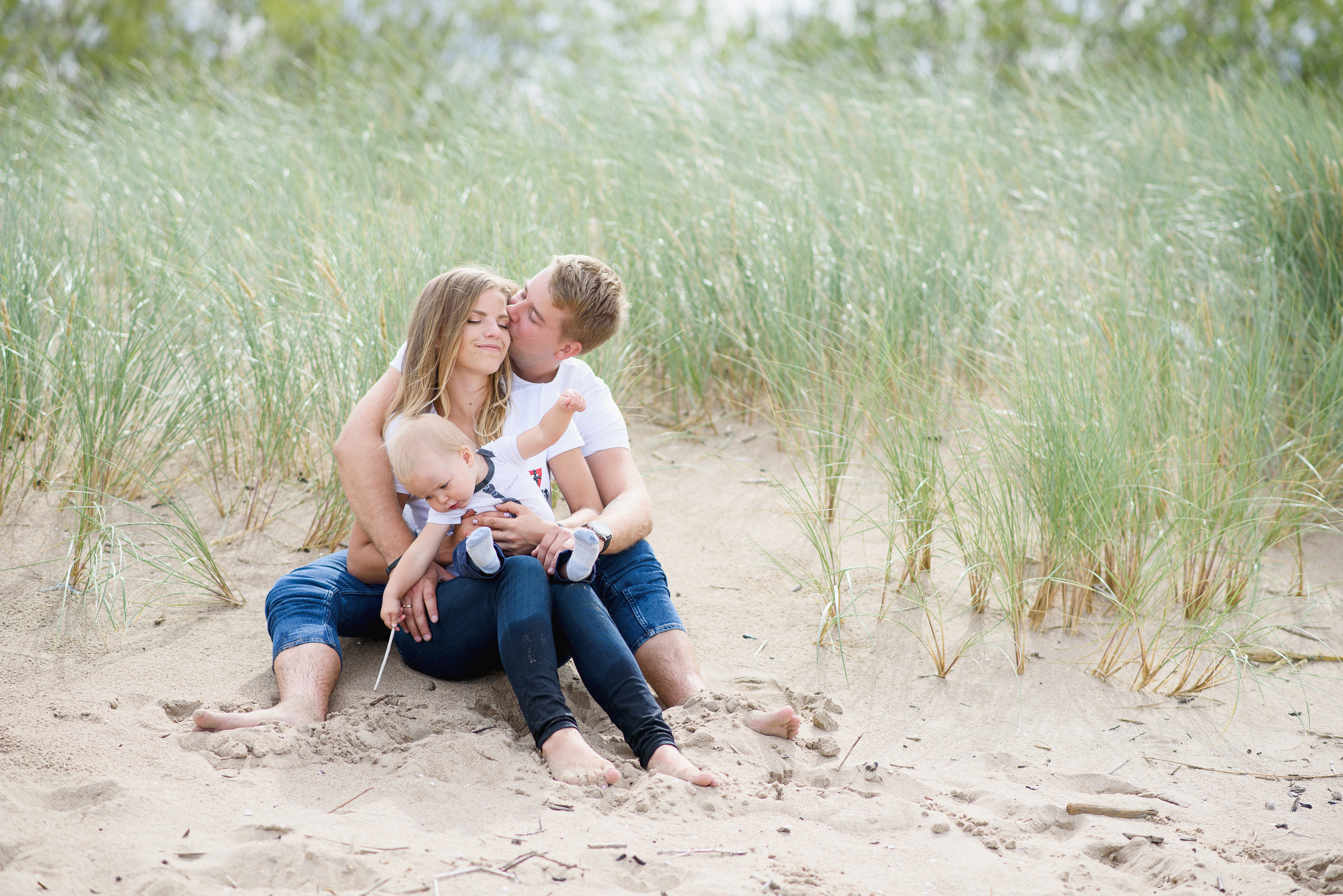Ģimenes pastaiga. Kāzu un ģimenes fotogrāfs Rīgā Sergejs Getņikovs