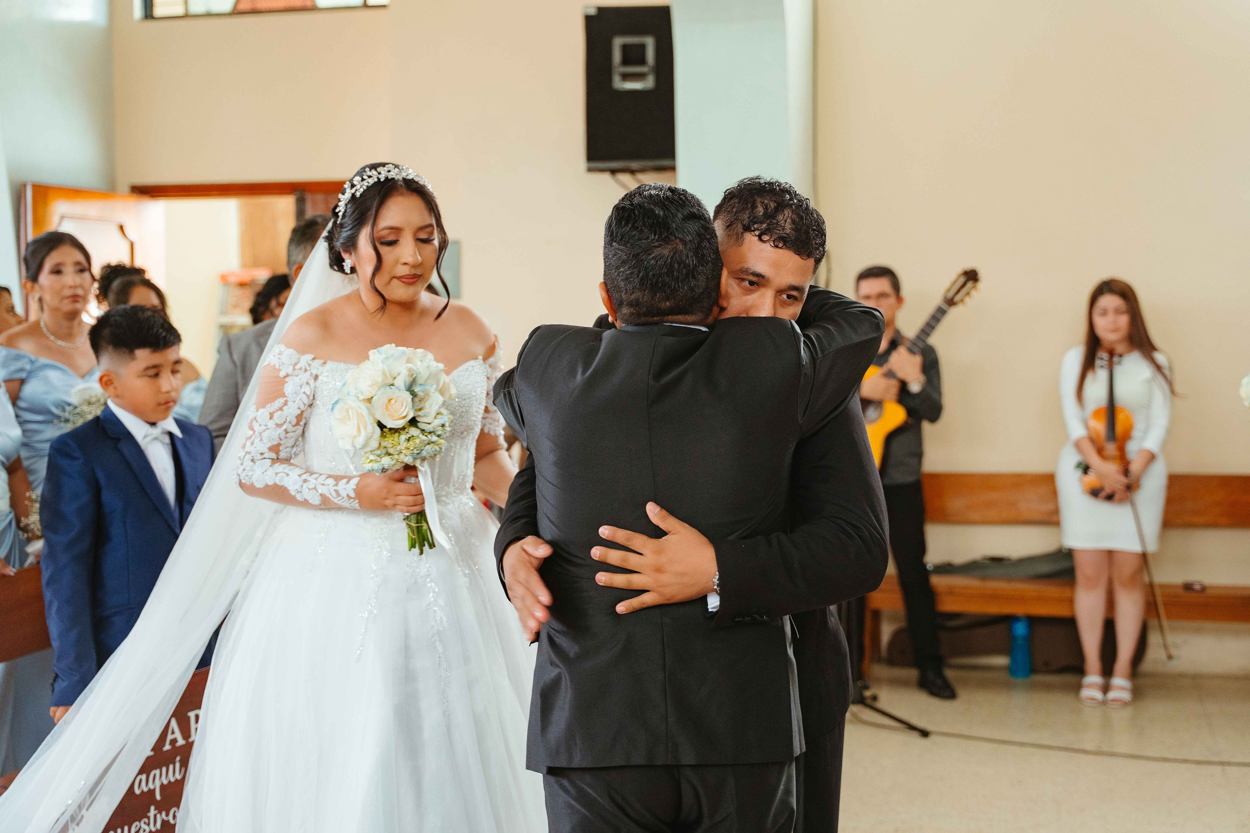 Andrea y Cristhian. Fotógrafo de bodas en Loja Ecuador | Piero Alvarez PH
