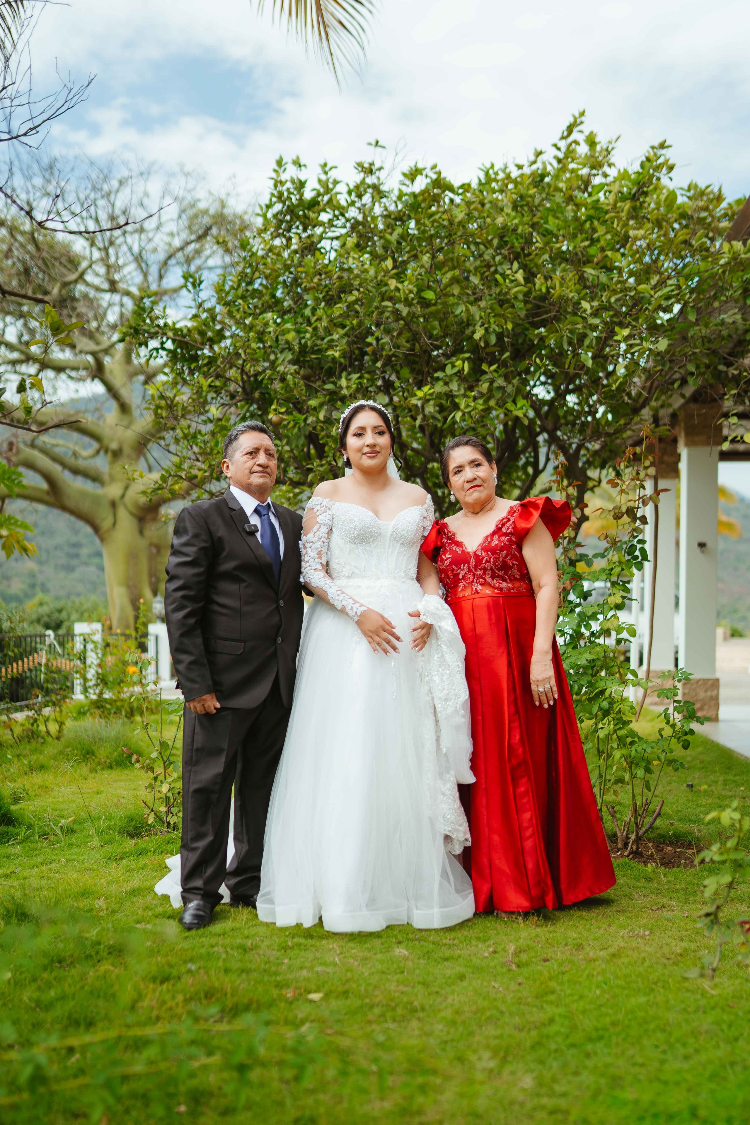 Andrea y Cristhian. Fotógrafo de bodas en Loja Ecuador | Piero Alvarez PH