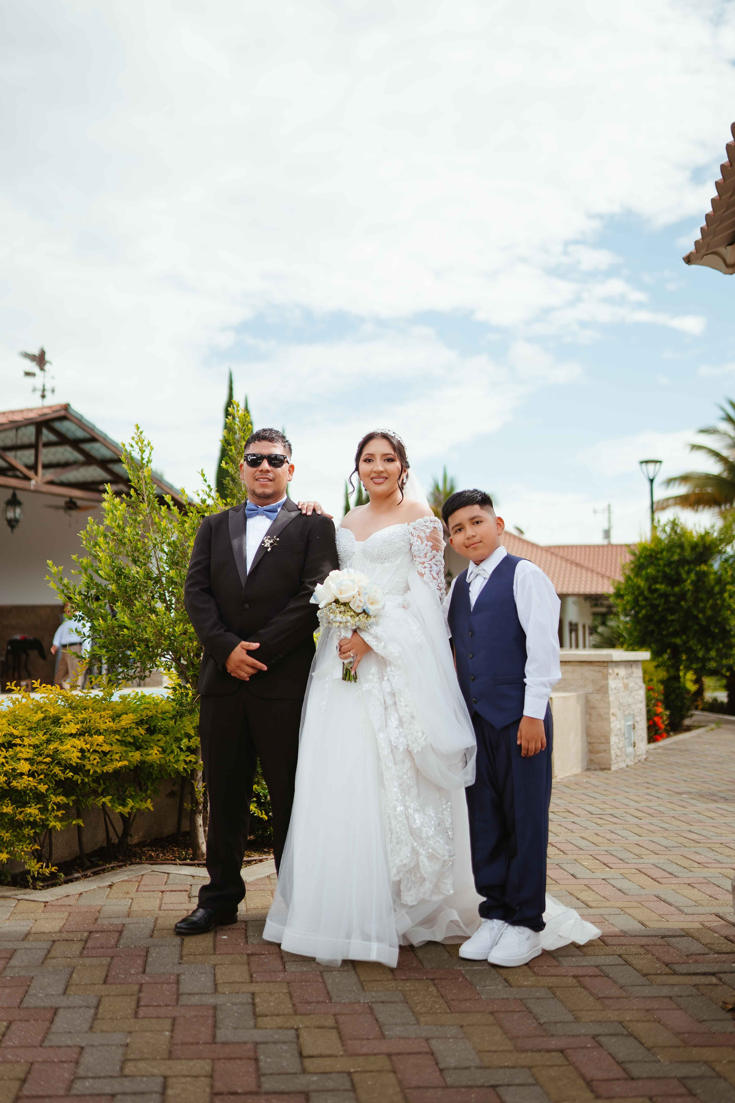 Andrea y Cristhian. Fotógrafo de bodas en Loja Ecuador | Piero Alvarez PH