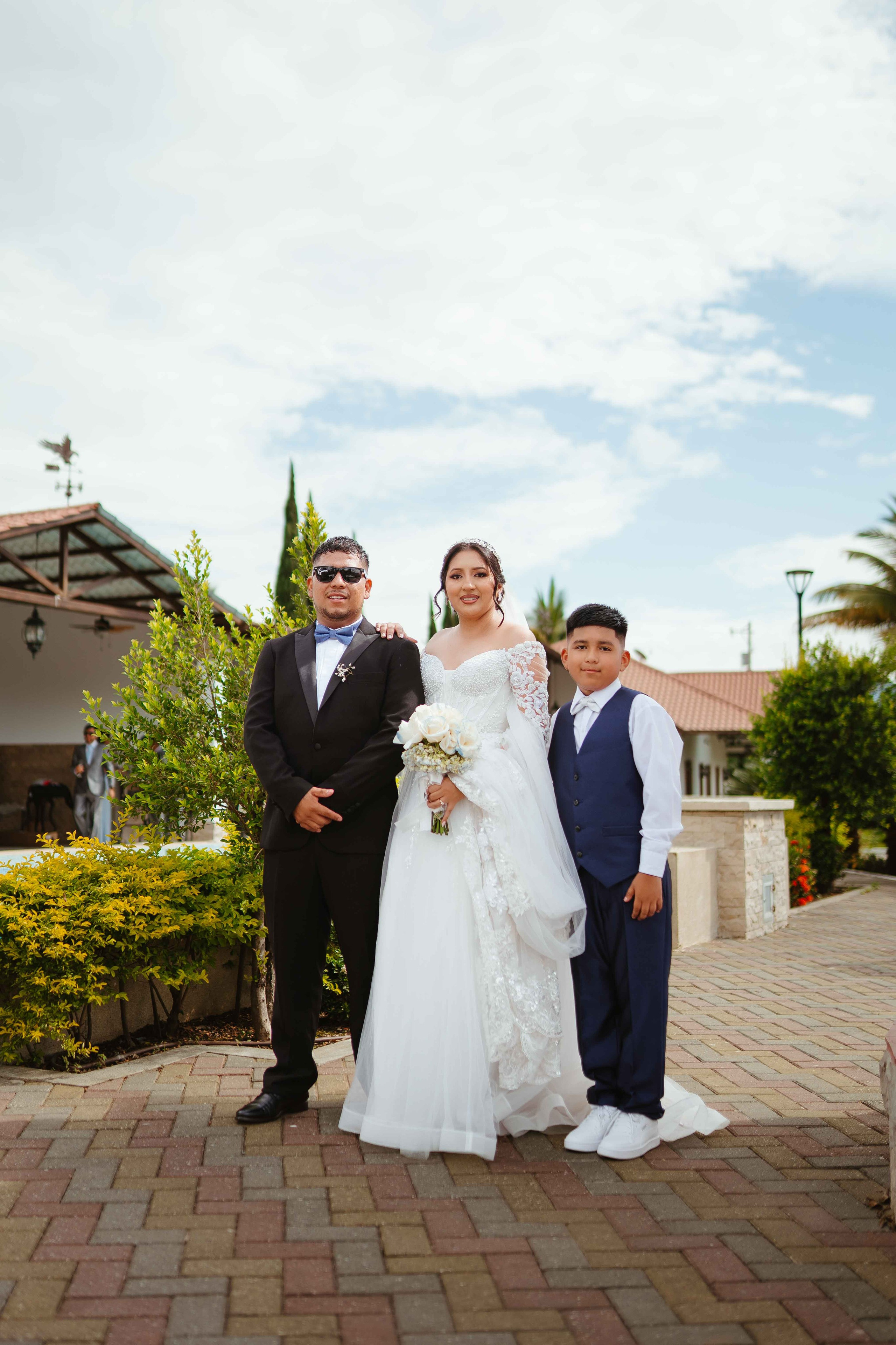Andrea y Cristhian. Fotógrafo de bodas en Loja Ecuador | Piero Alvarez PH