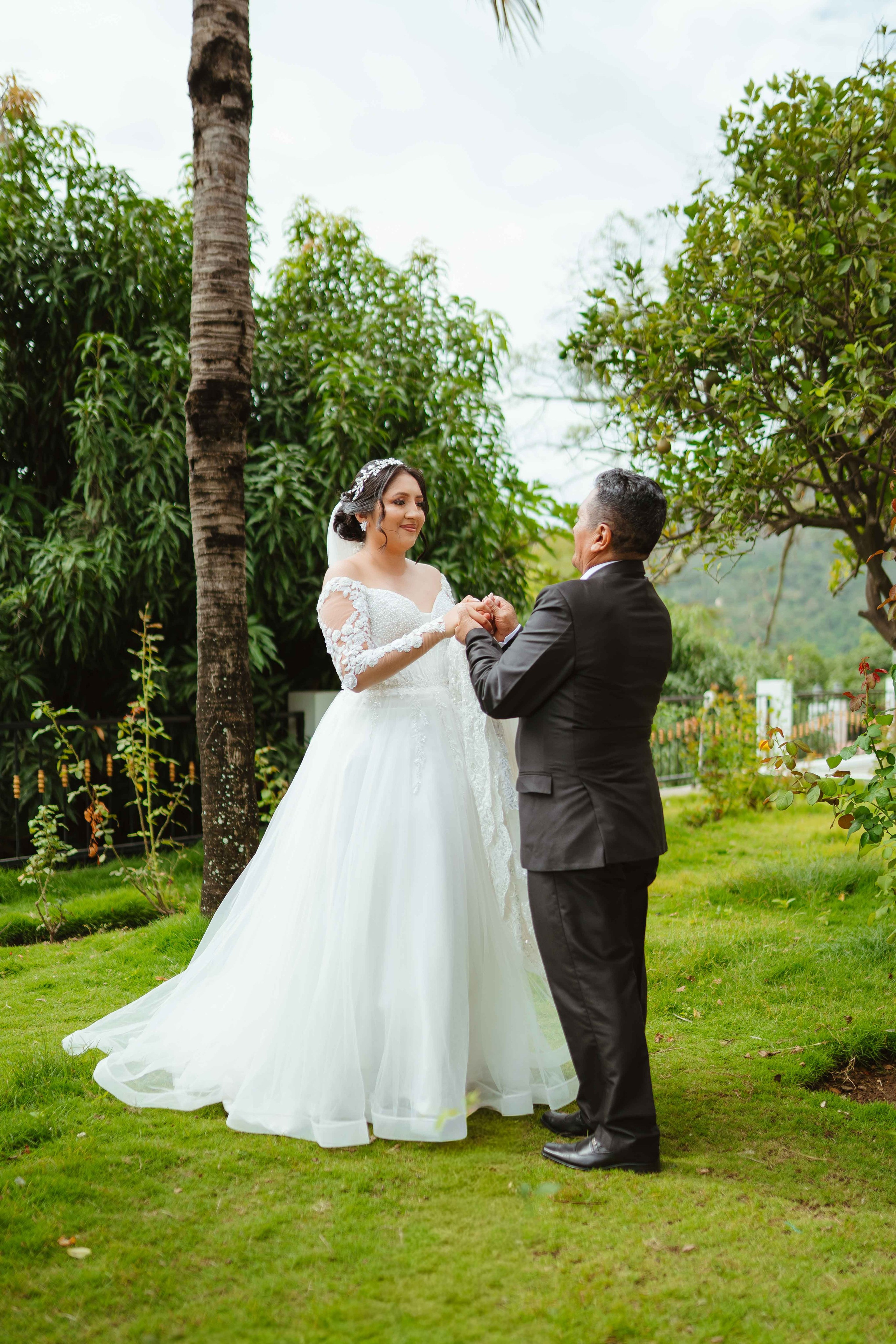 Andrea y Cristhian. Fotógrafo de bodas en Loja Ecuador | Piero Alvarez PH