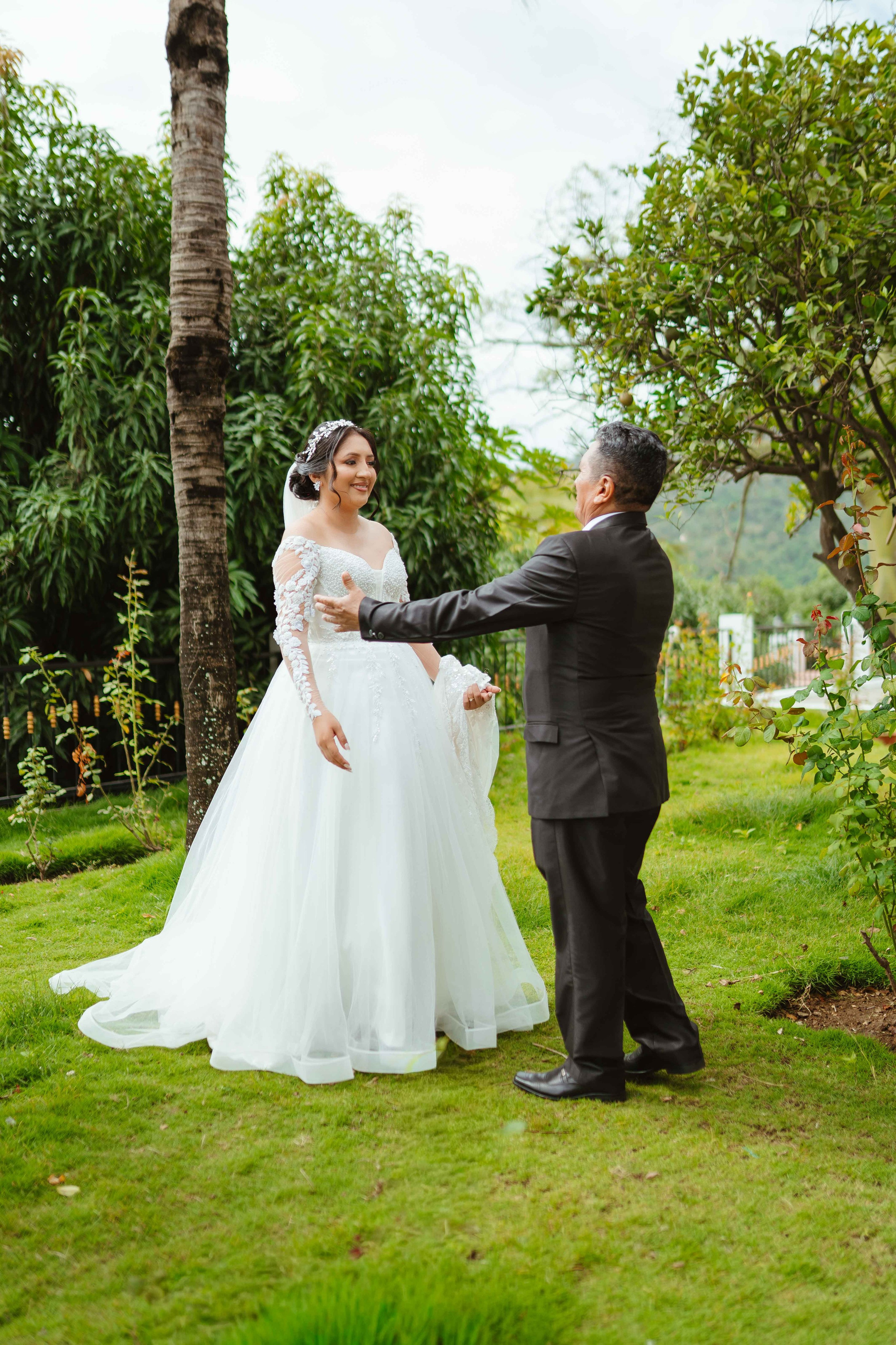 Andrea y Cristhian. Fotógrafo de bodas en Loja Ecuador | Piero Alvarez PH