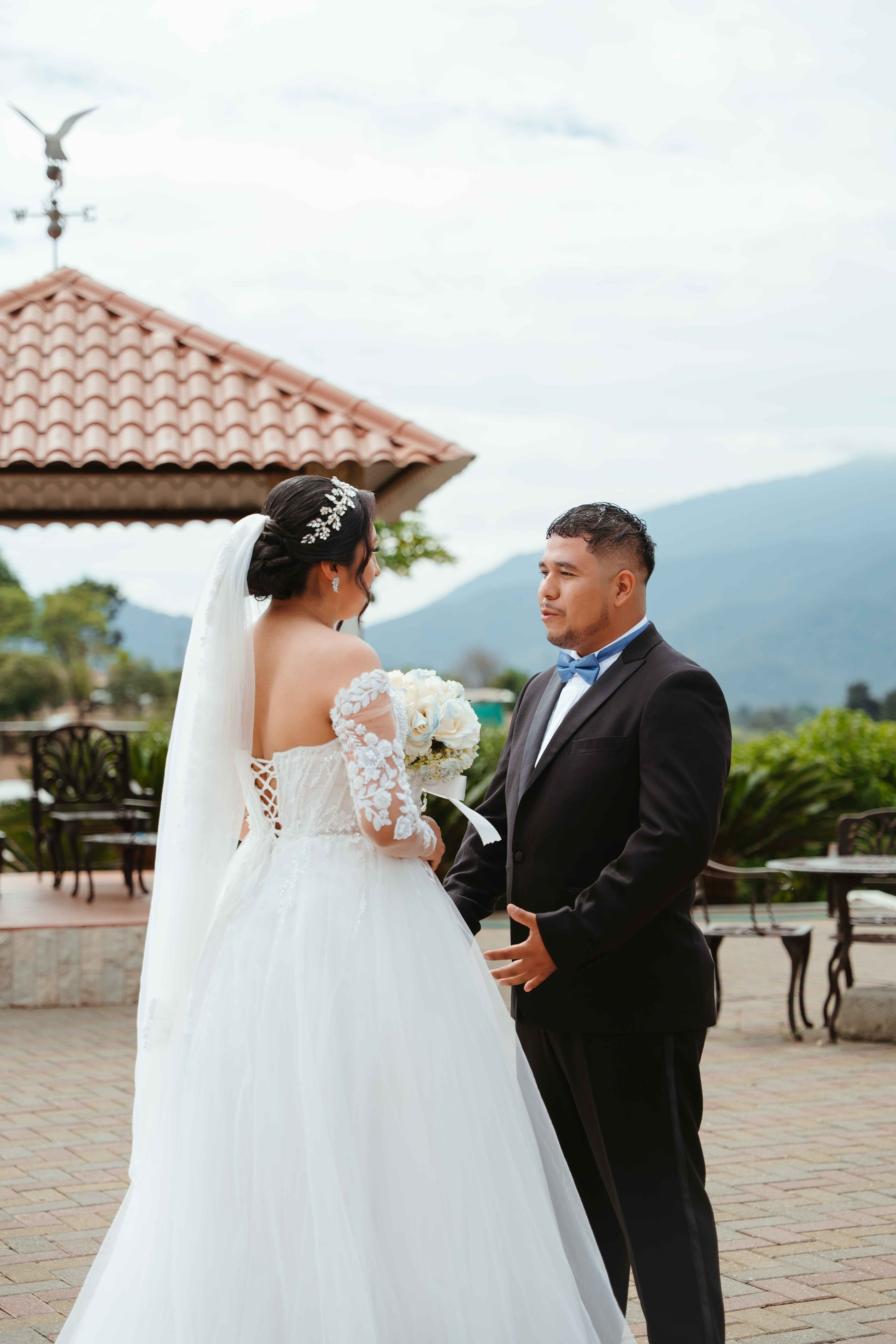 Andrea y Cristhian. Fotógrafo de bodas en Loja Ecuador | Piero Alvarez PH