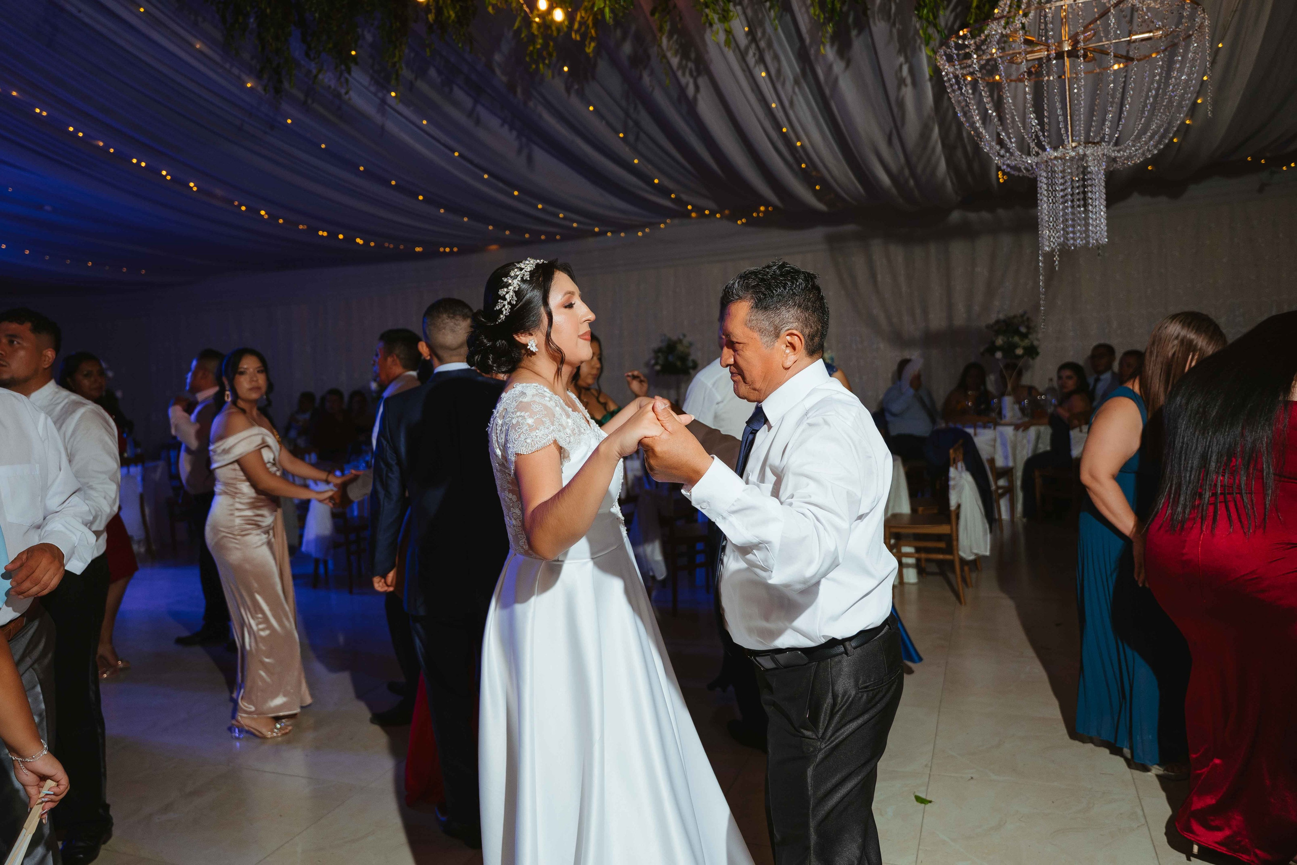 Andrea y Cristhian. Fotógrafo de bodas en Loja Ecuador | Piero Alvarez PH