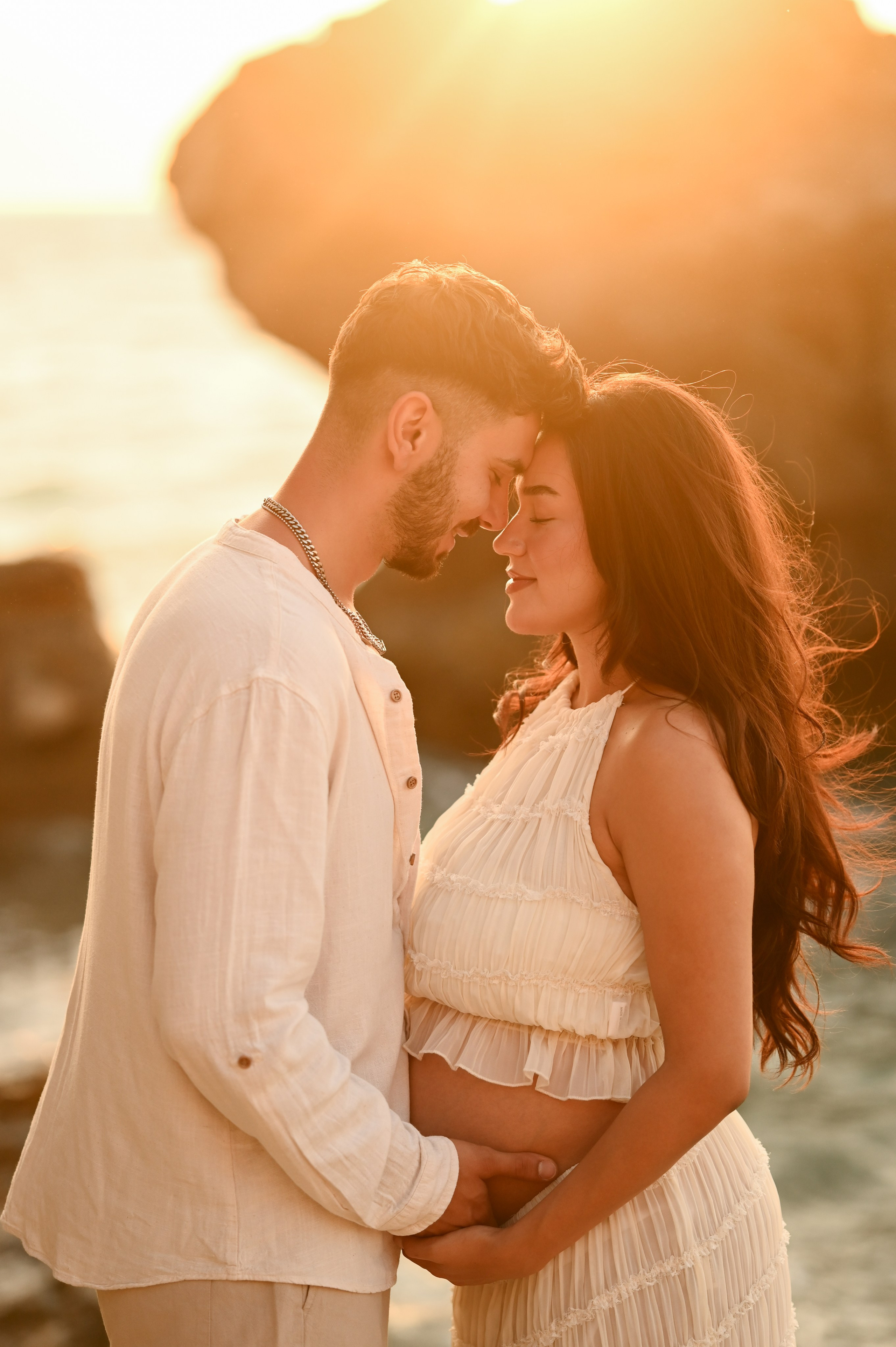 Maternity Photoshoot in Rhodes. Photographer in Rhodes Island