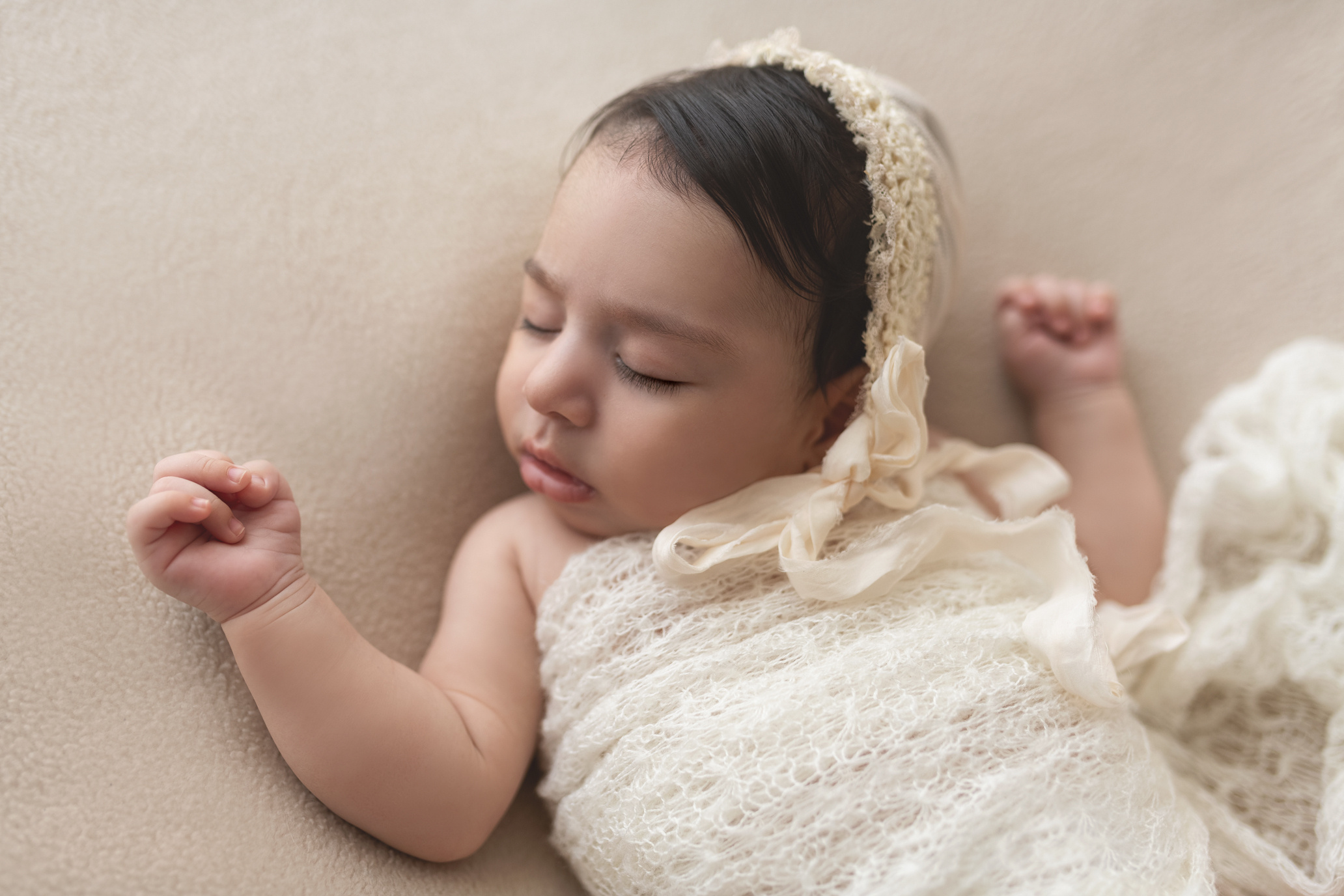 תינוקות מגיל חודשיים. צילומי הריון, ניו בורן, גיל שנה בראשון לציון -Jenya Rosso Photography