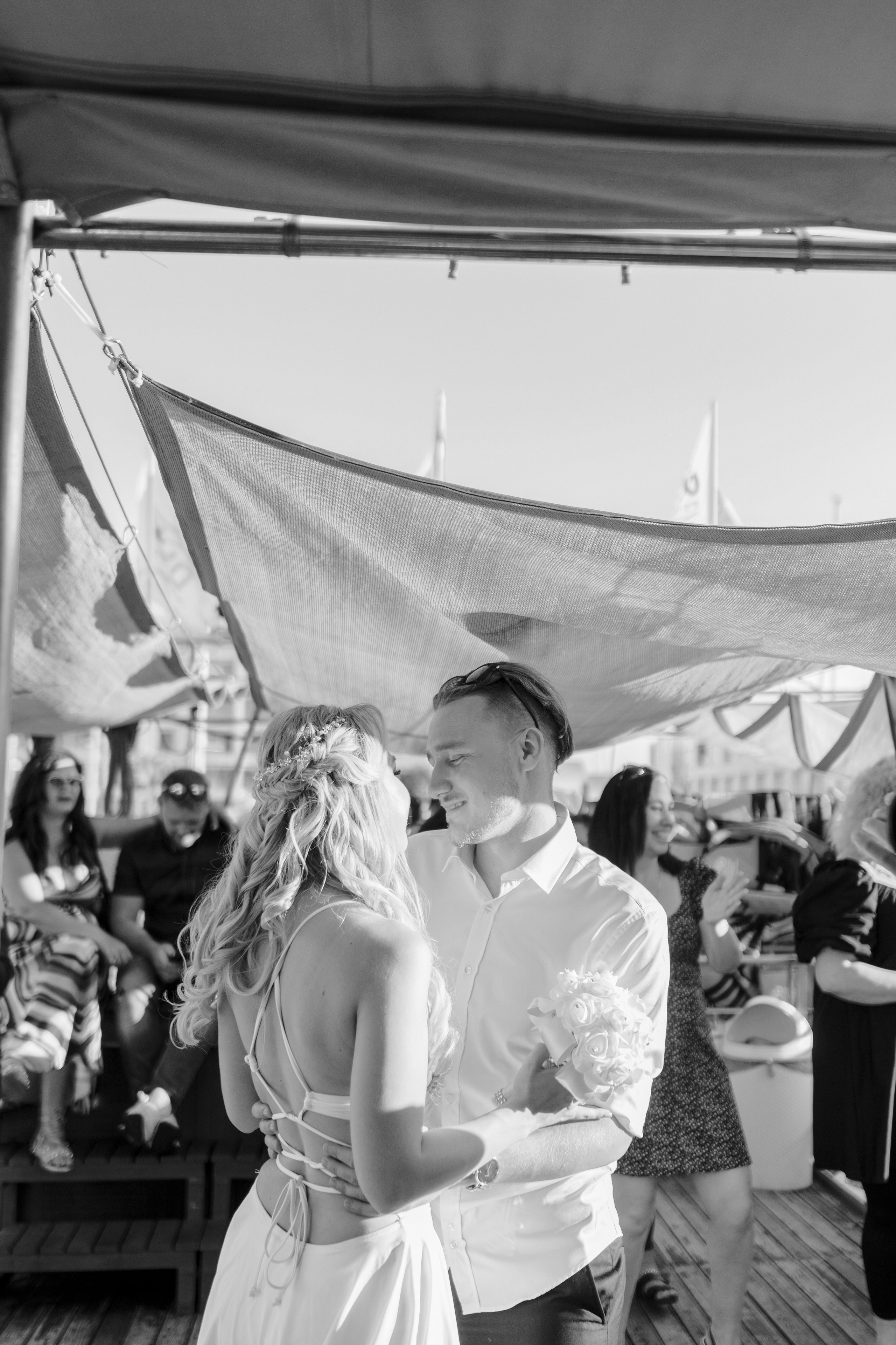 Wedding on a yacht in Herzliya, Alexander & Yelena. Porto Travel Photographer | Couples & Vacation Photos in Portugal — WePortugal