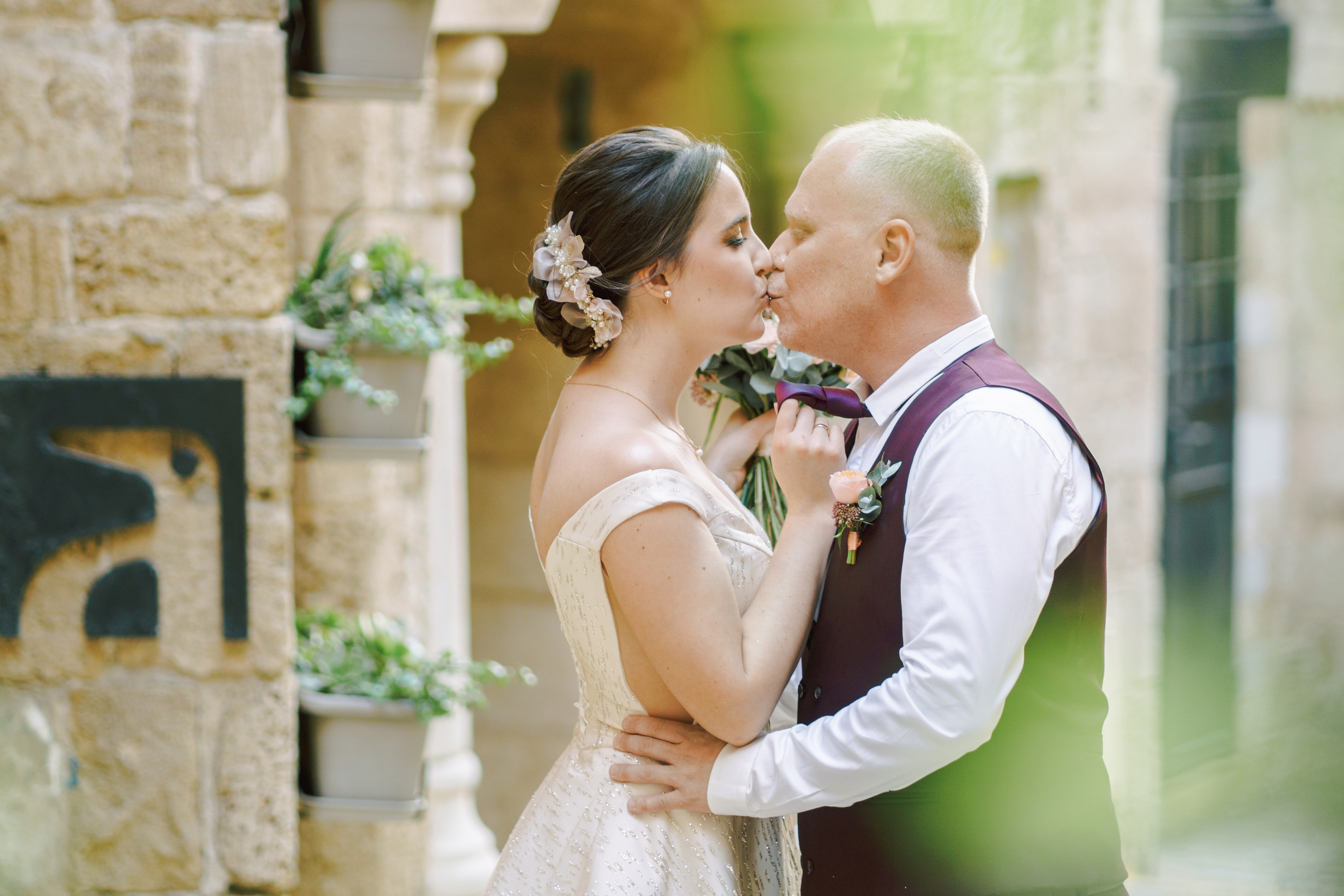 Wedding Day of Natalia & Sergey. Porto Travel Photographer | Couples & Vacation Photos in Portugal — WePortugal