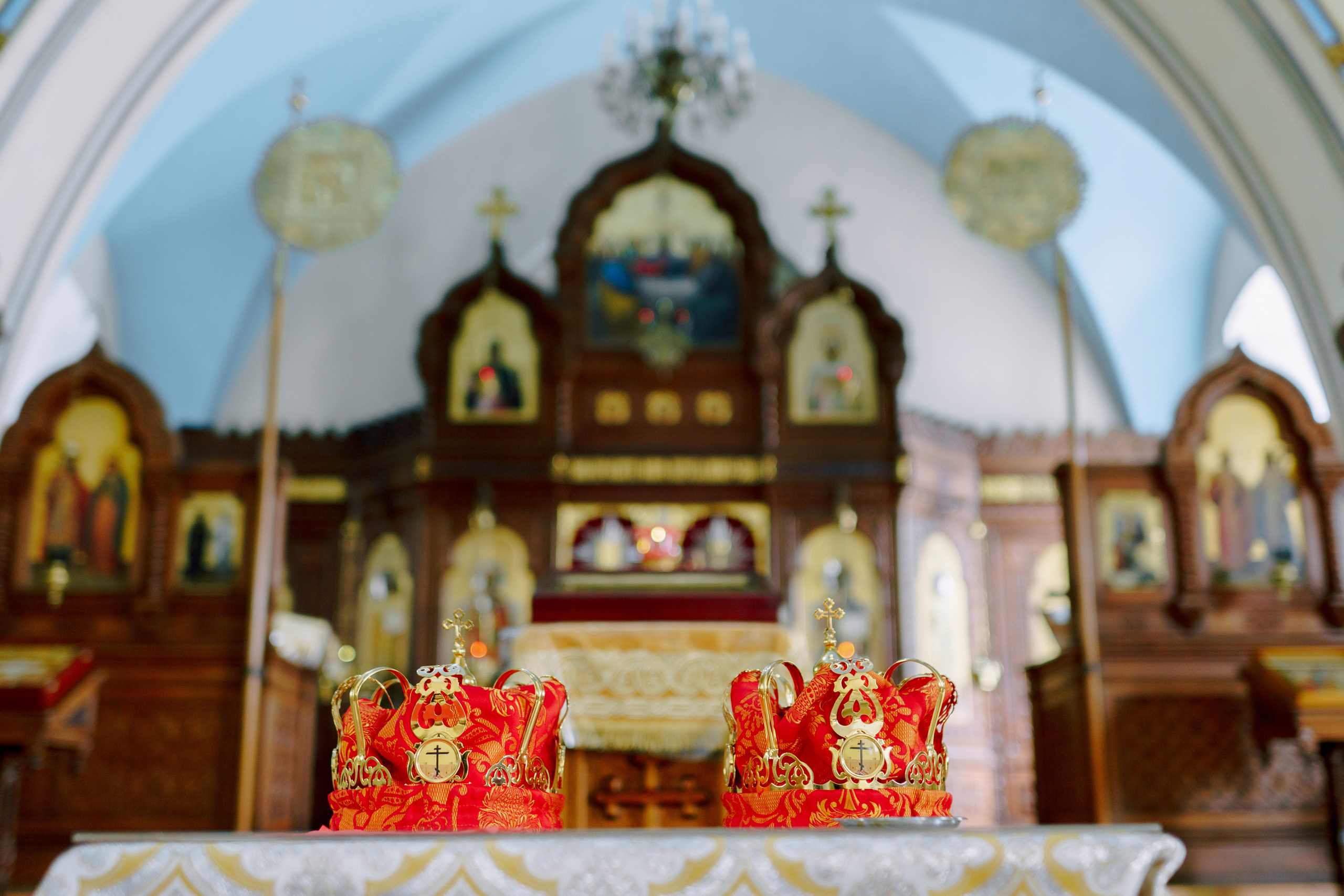Church wedding in Jerusalem, Rostislav & Anna. Porto Travel Photographer | Couples & Vacation Photos in Portugal — WePortugal