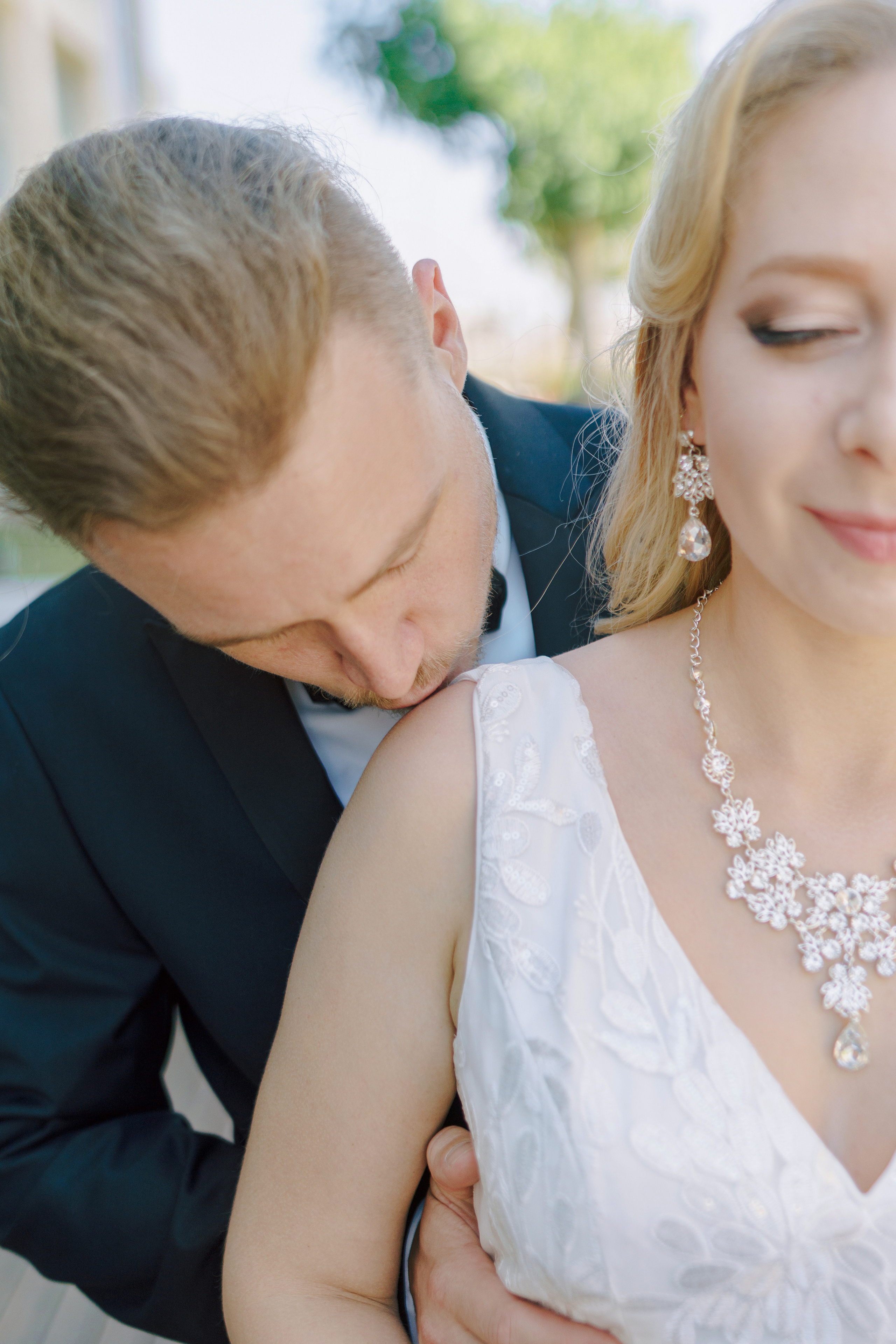 Wedding on a yacht in Herzliya, Alexander & Yelena. Porto Travel Photographer | Couples & Vacation Photos in Portugal — WePortugal