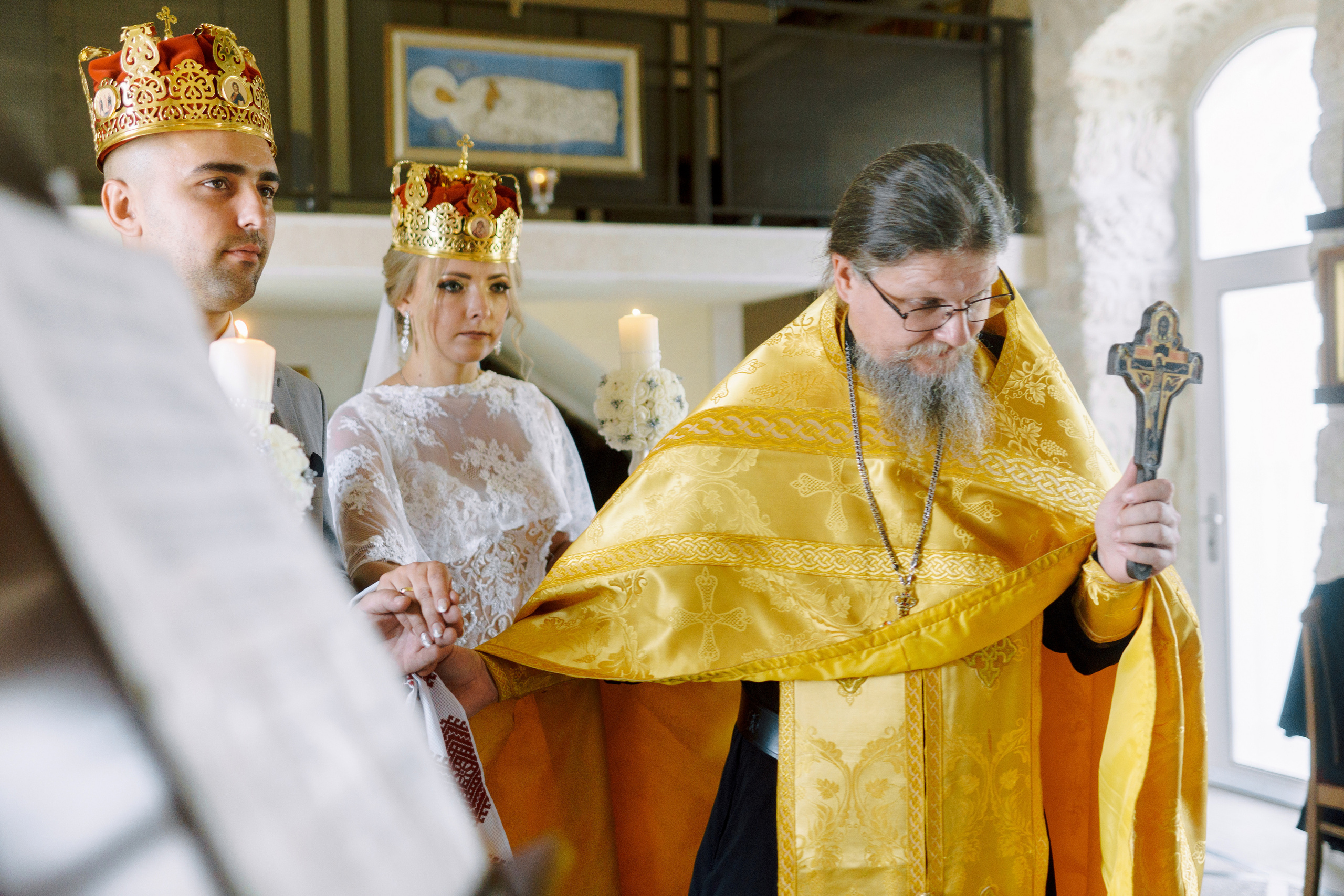 Church wedding of beautiful couple in Israel, Ivan & Kristina. Porto Travel Photographer | Couples & Vacation Photos in Portugal — WePortugal