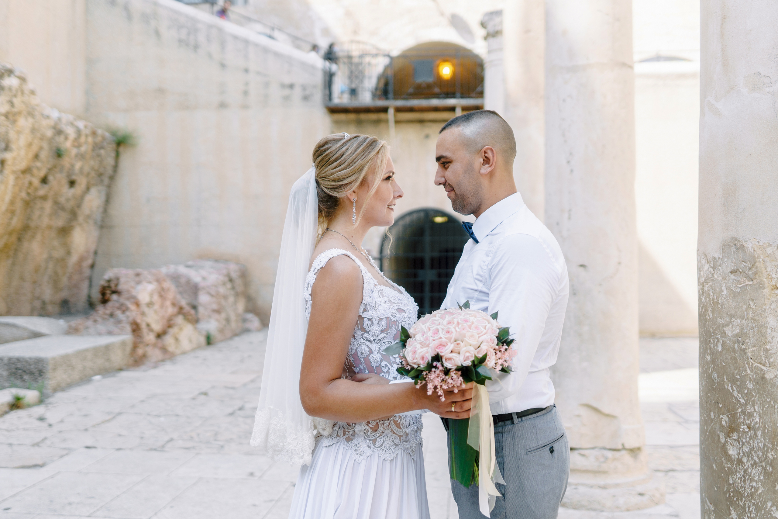 Church wedding of beautiful couple in Israel, Ivan & Kristina. Porto Travel Photographer | Couples & Vacation Photos in Portugal — WePortugal