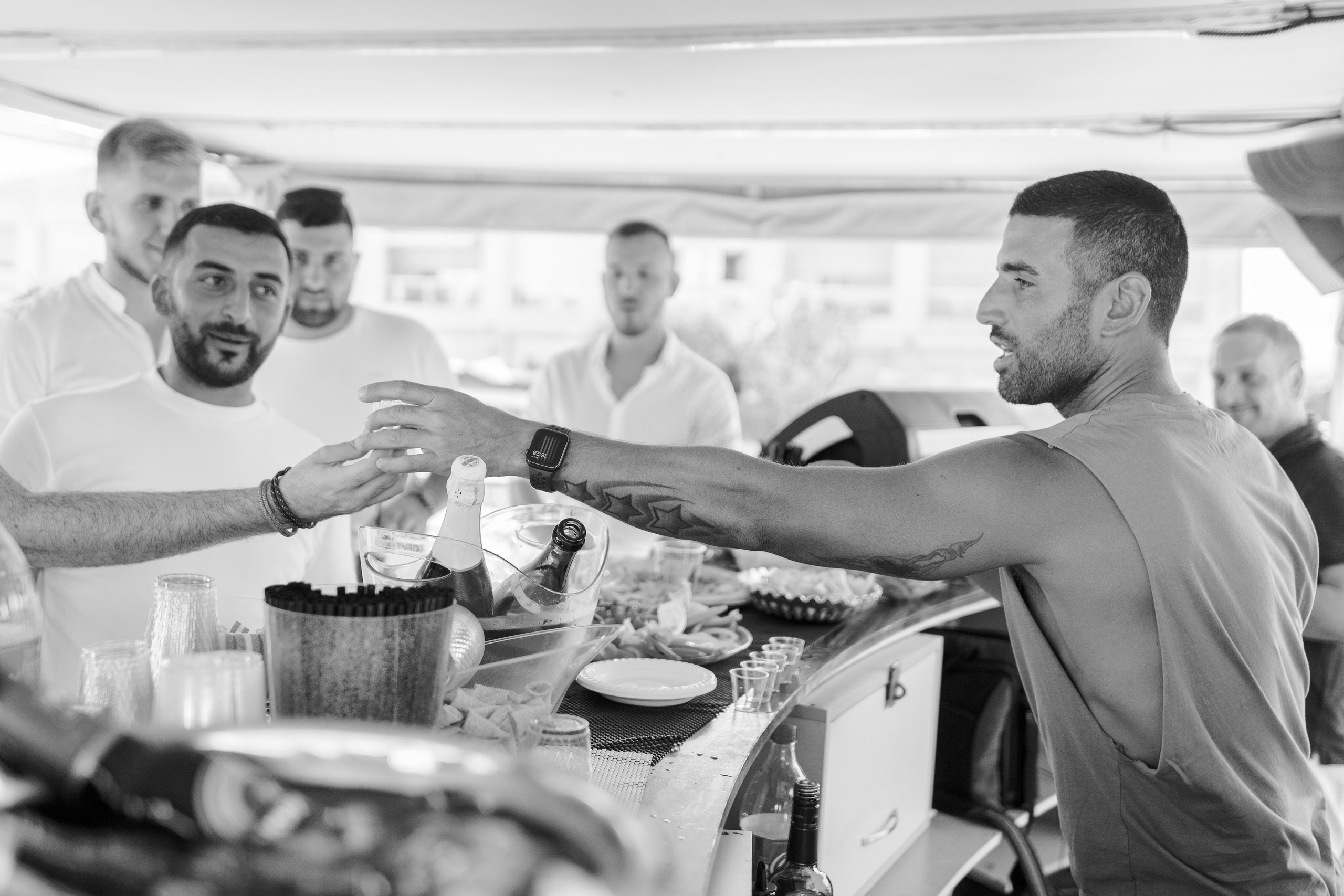 Wedding on a yacht in Herzliya, Alexander & Yelena. Porto Travel Photographer | Couples & Vacation Photos in Portugal — WePortugal
